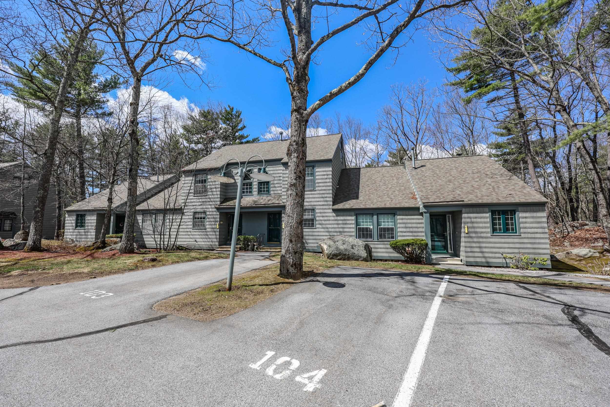 1465 Hooksett Rd, Hooksett, NH 03106