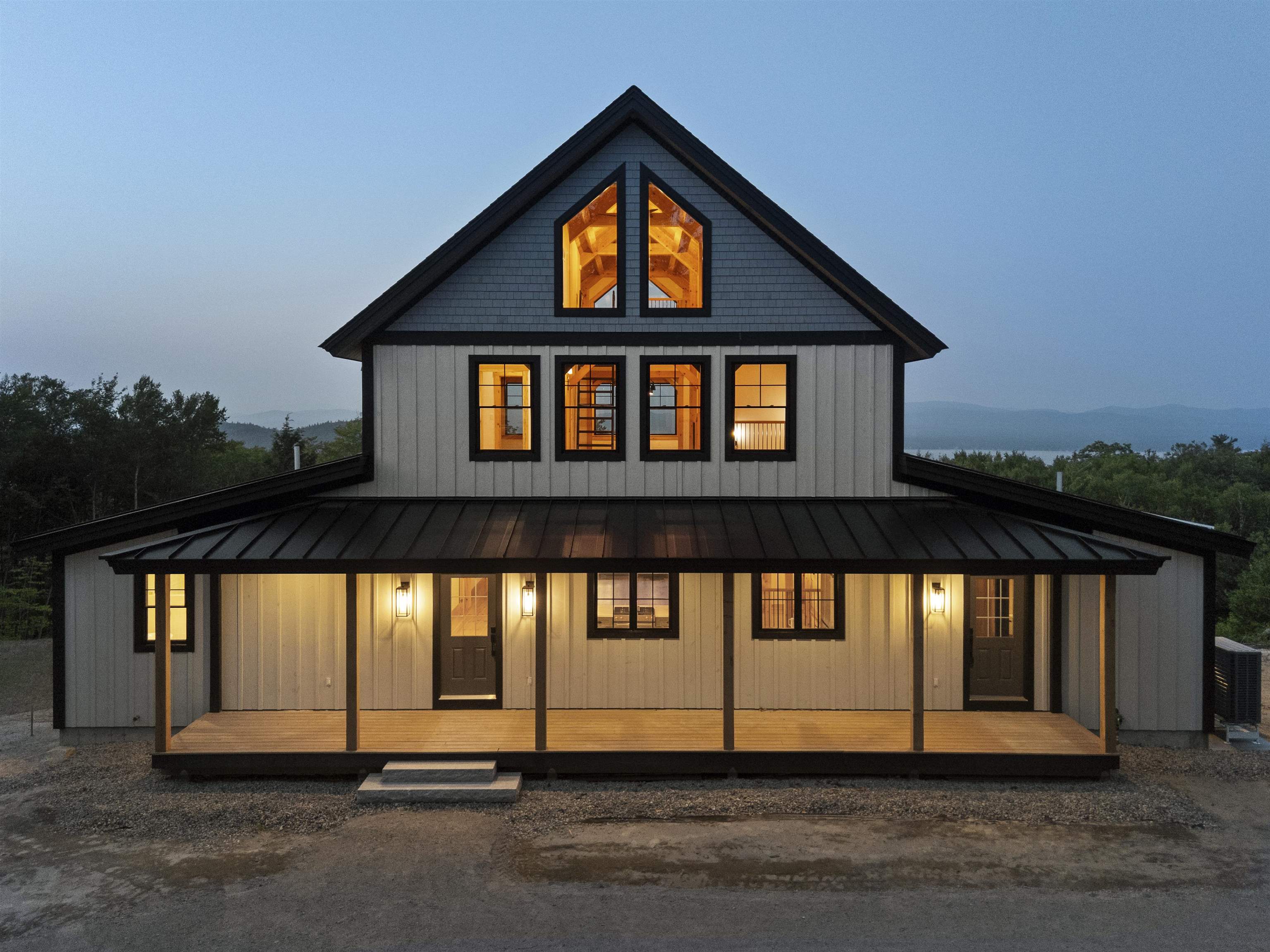 19 Passaconway Rd, Ossipee, NH 03814