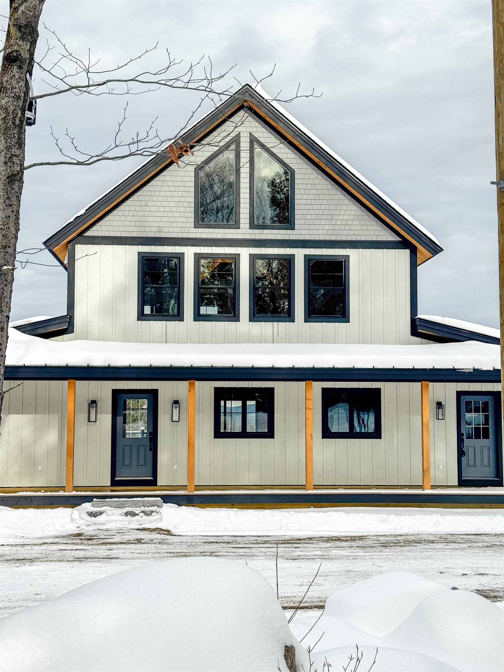 19 Passaconway Rd, Ossipee, NH 03814