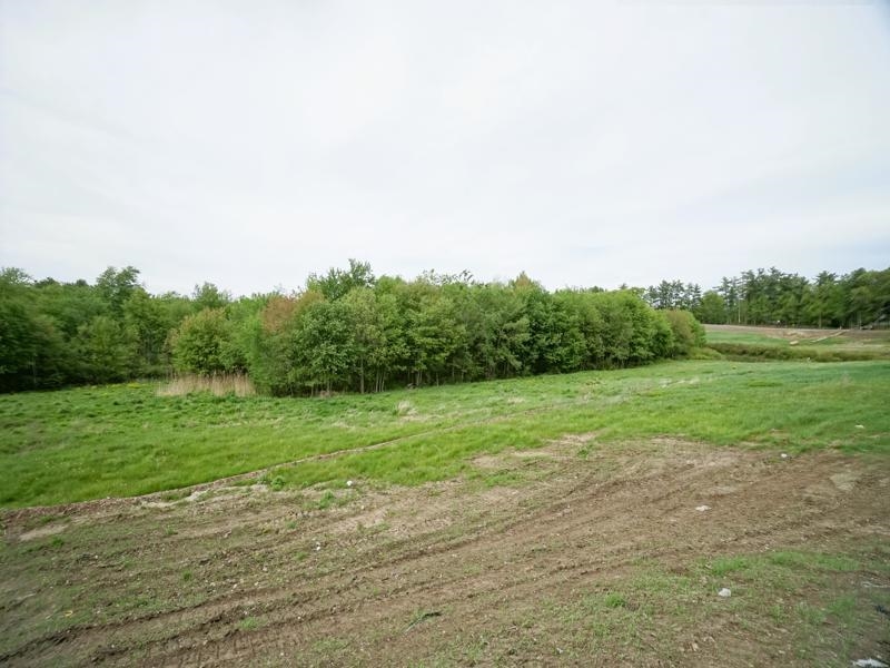 78 Island Pond Rd, Derry, NH 03038