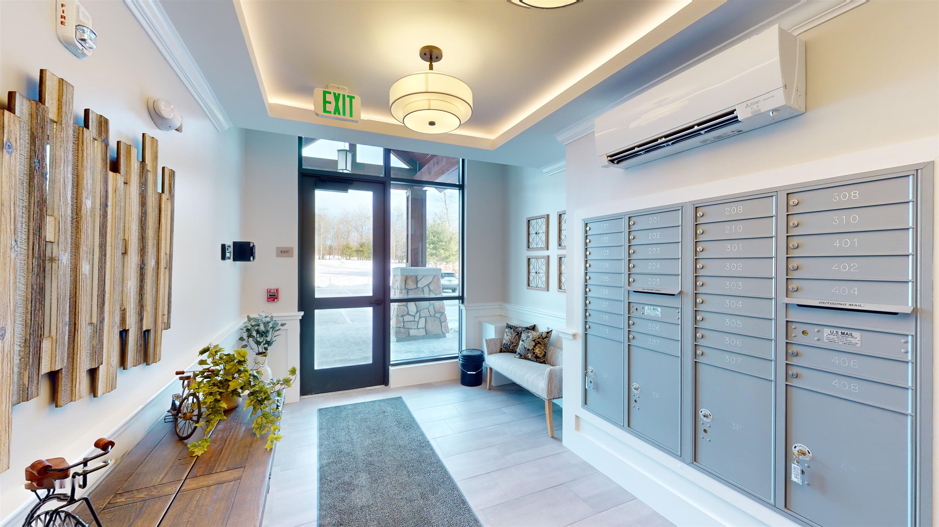 4 Longview Dr, Atkinson, NH 03811