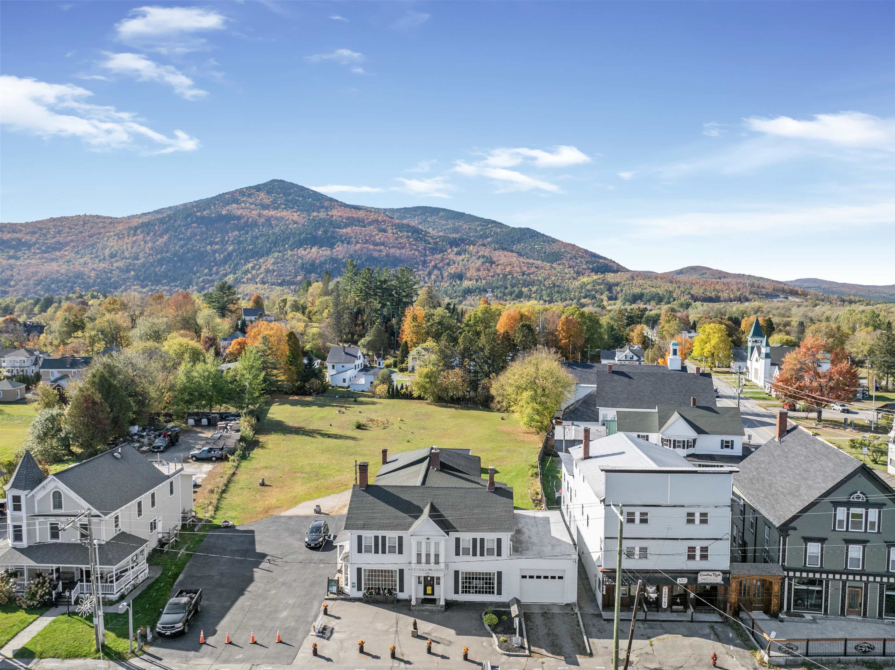 115117 Main St, Colebrook, NH 03576