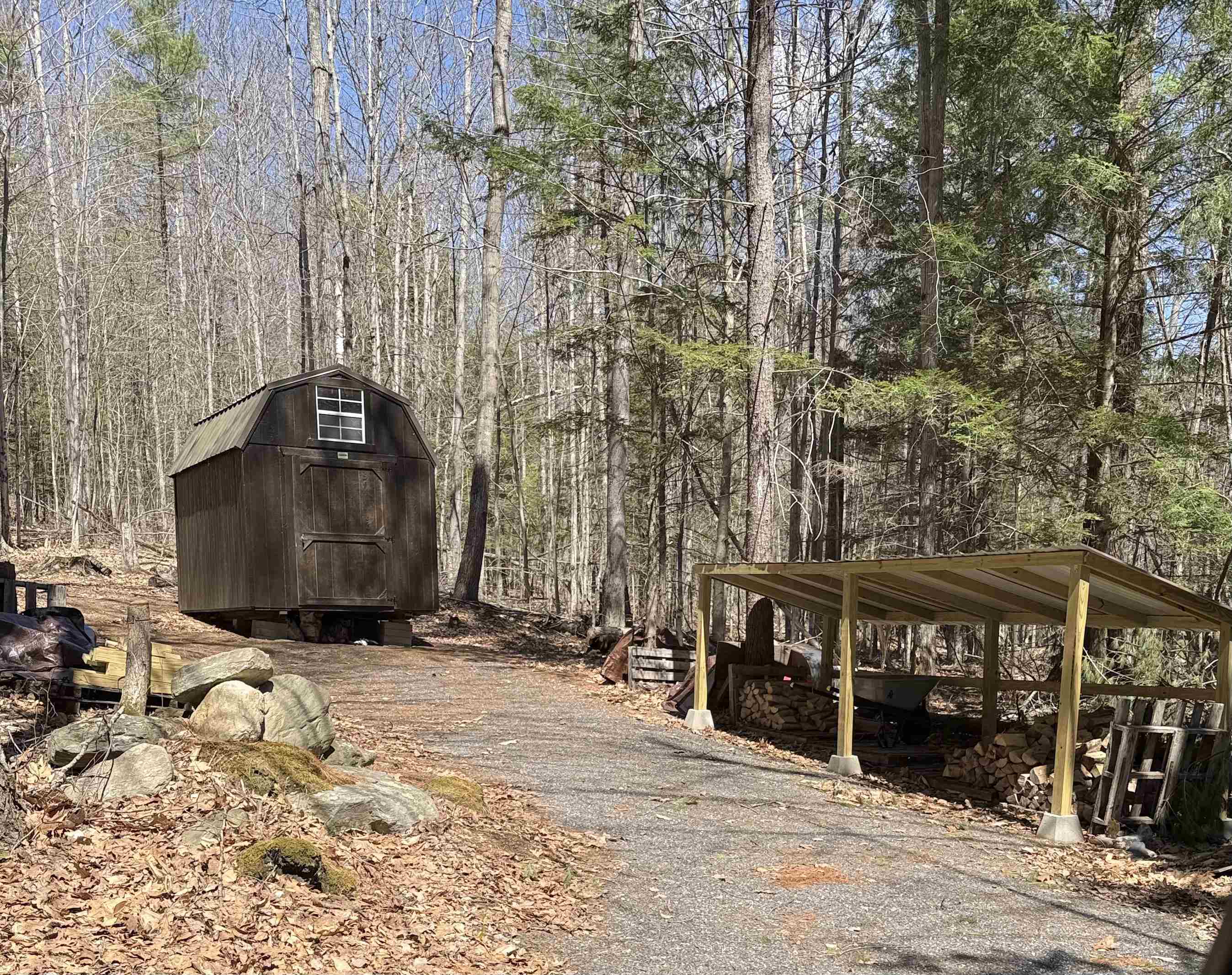 142 E Green Mountain Rd, Claremont, NH 03743