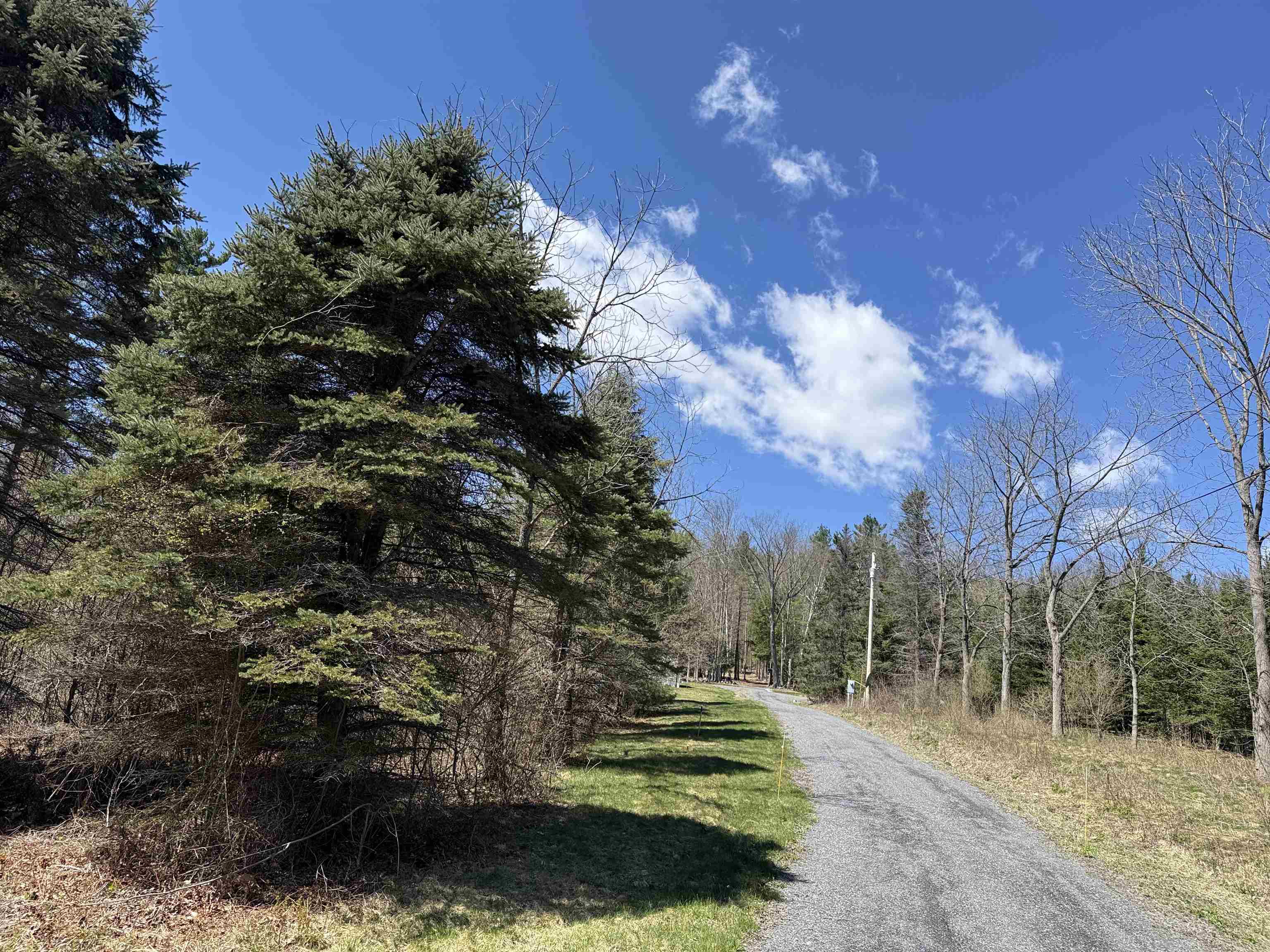 142 E Green Mountain Rd, Claremont, NH 03743