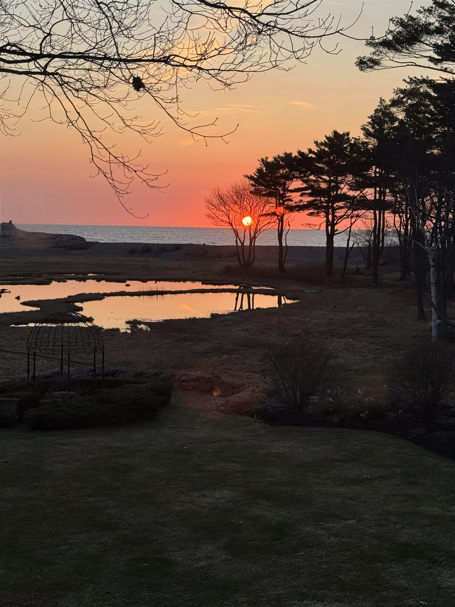 6 Wildwood Ln, Rye, NH 03870