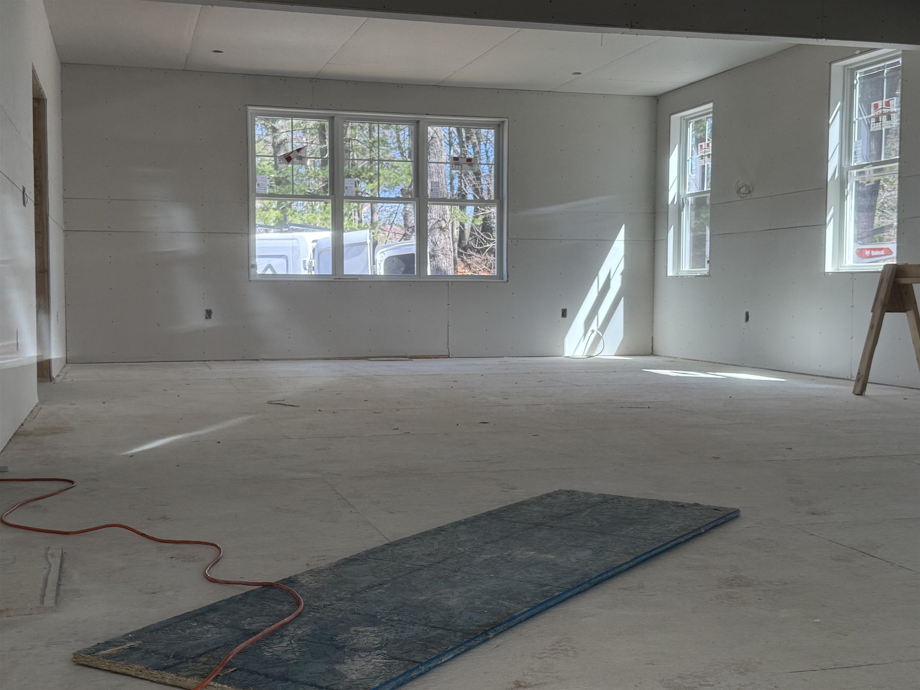 39 Mill Rd, North Hampton, NH 03862