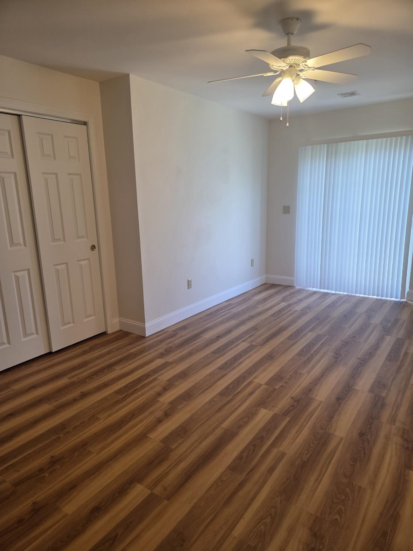 14 Tampa Dr #B, Rochester, NH 03867