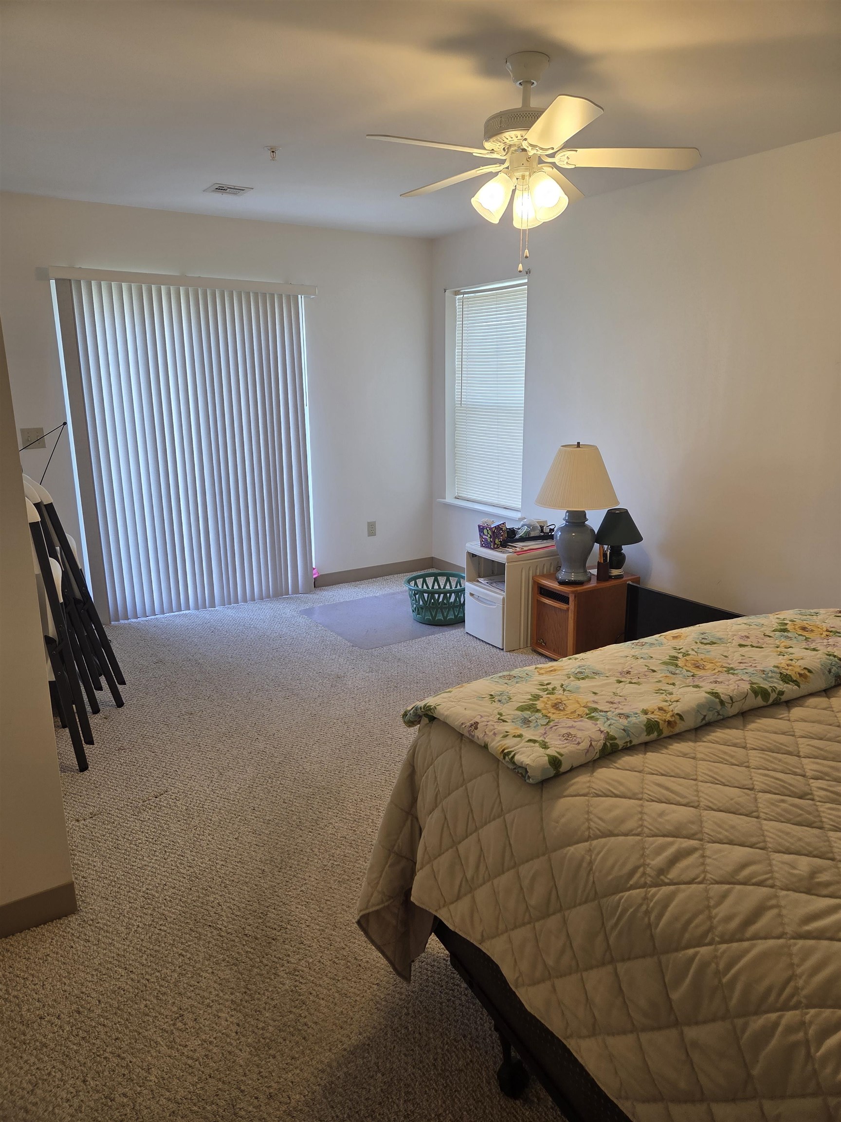 14 Tampa Dr #B, Rochester, NH 03867