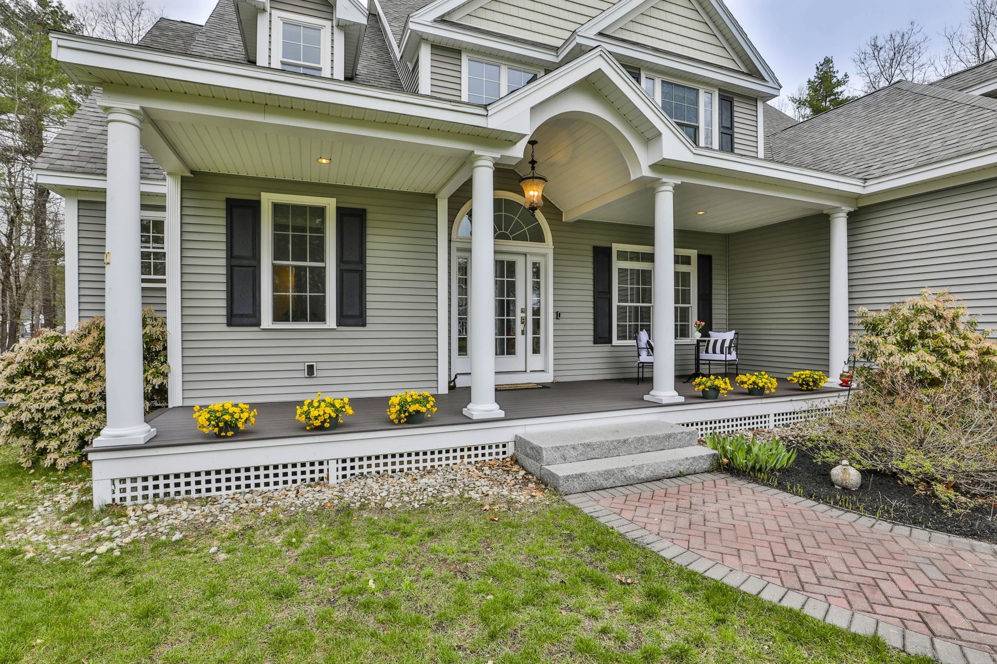 45 Wildwood Dr, Brookline, NH 03033