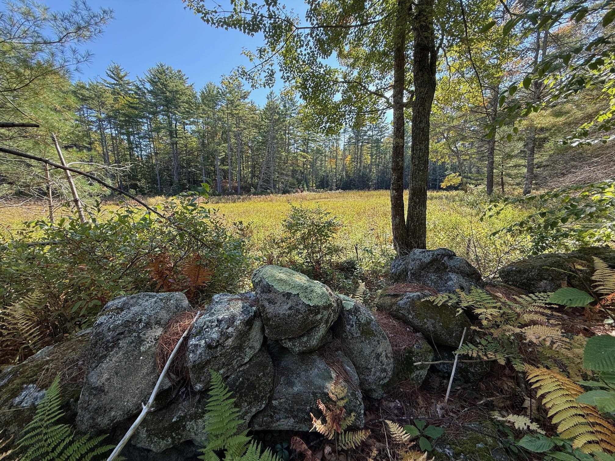 669 High St, Candia, NH 03034