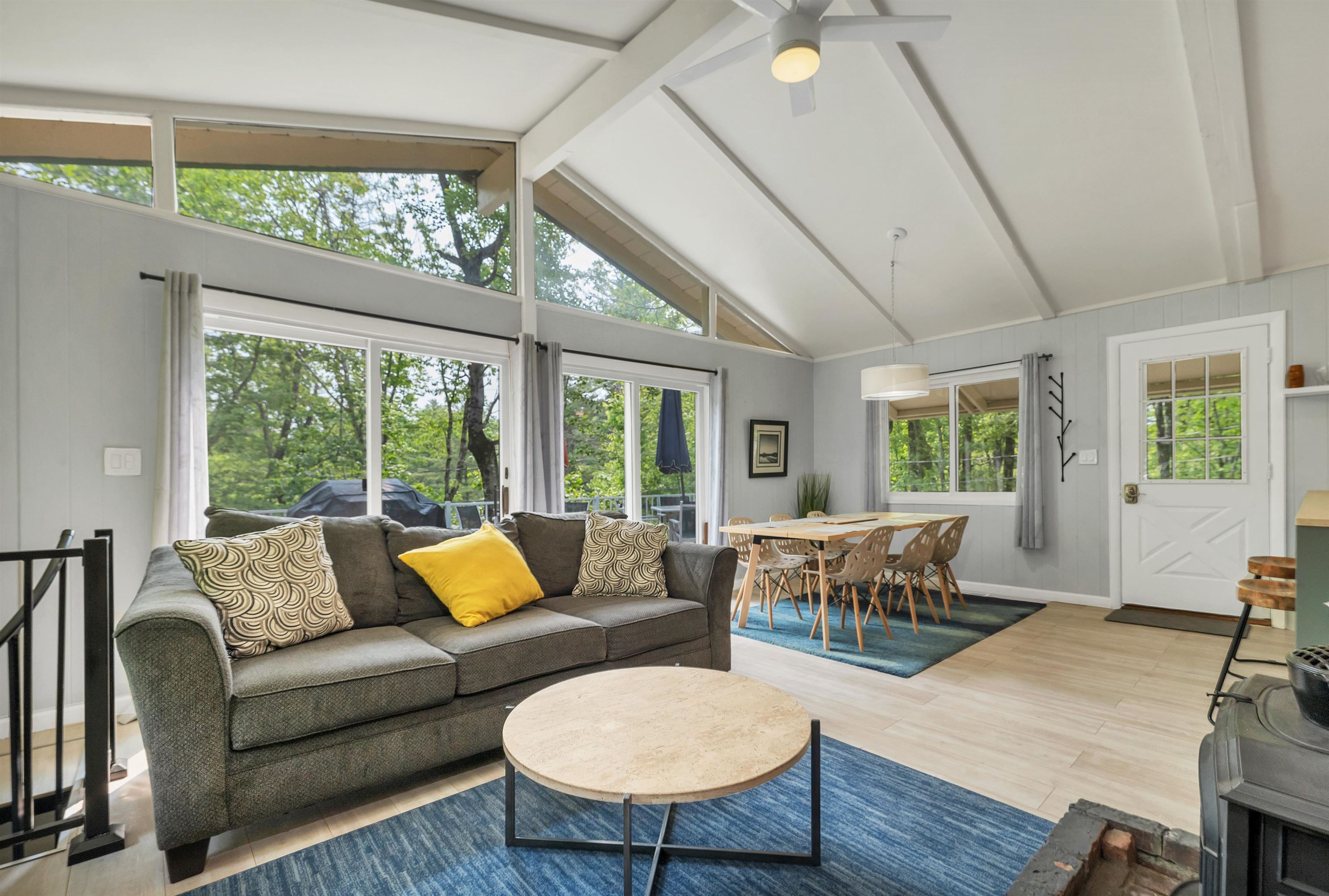 8 Little Shore Dr, Madison, NH 03849