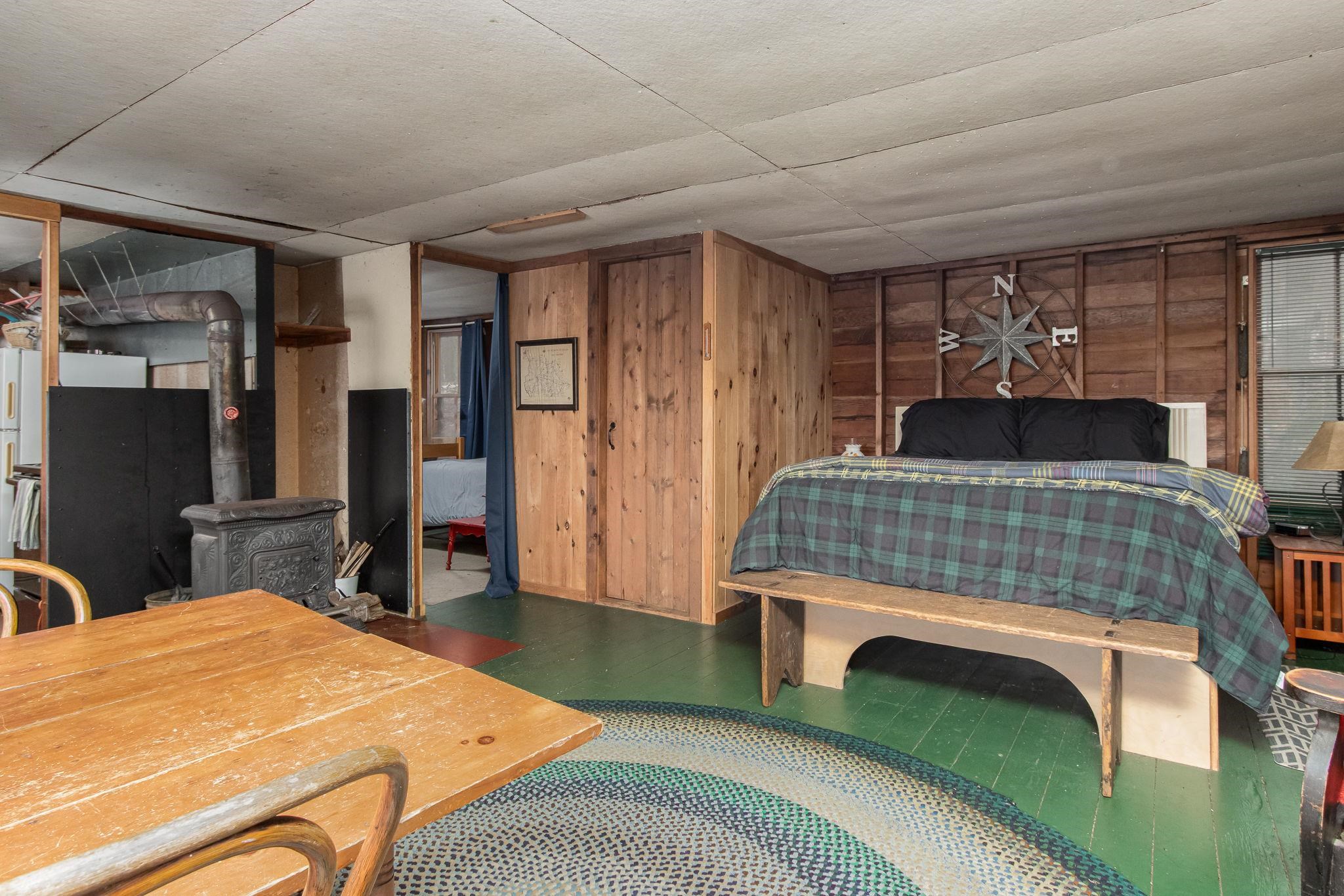 Reverse view of sleeping area