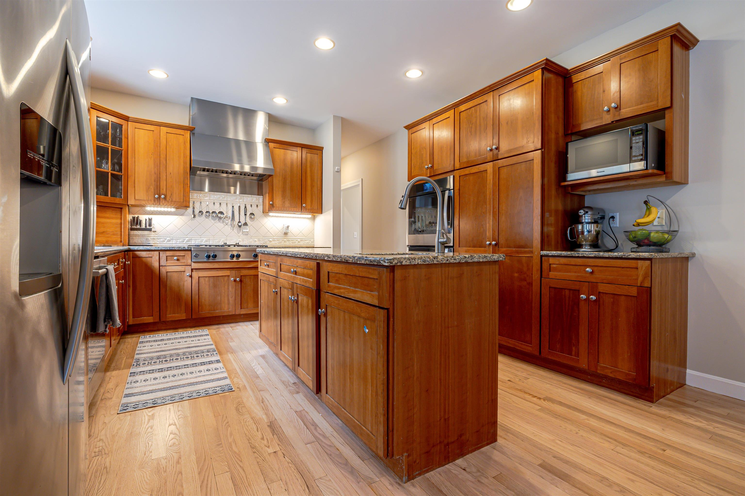 15 Heidi Ln, Bow, NH 03304