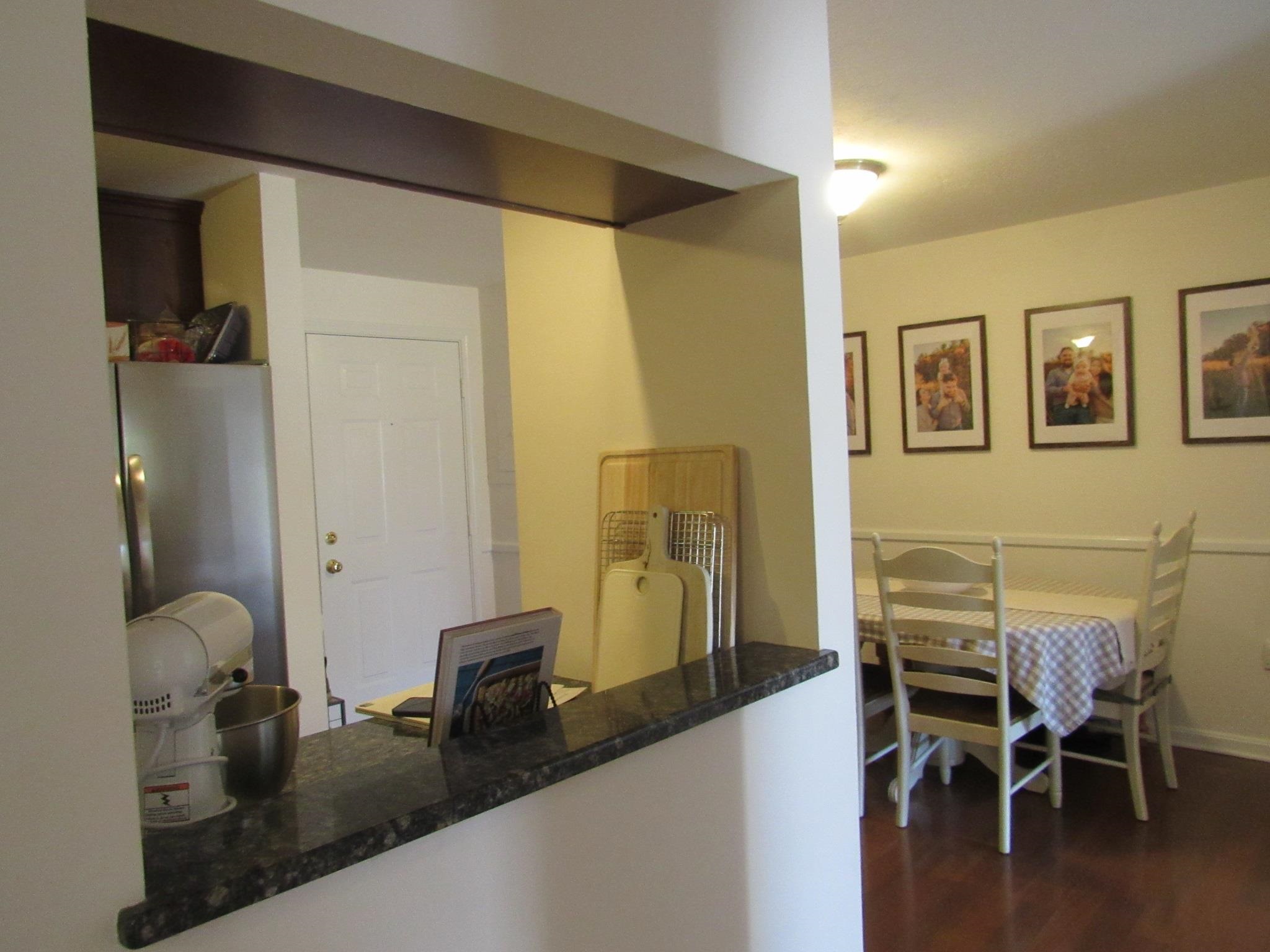 2 Timberwood Dr, Goffstown, NH 03045