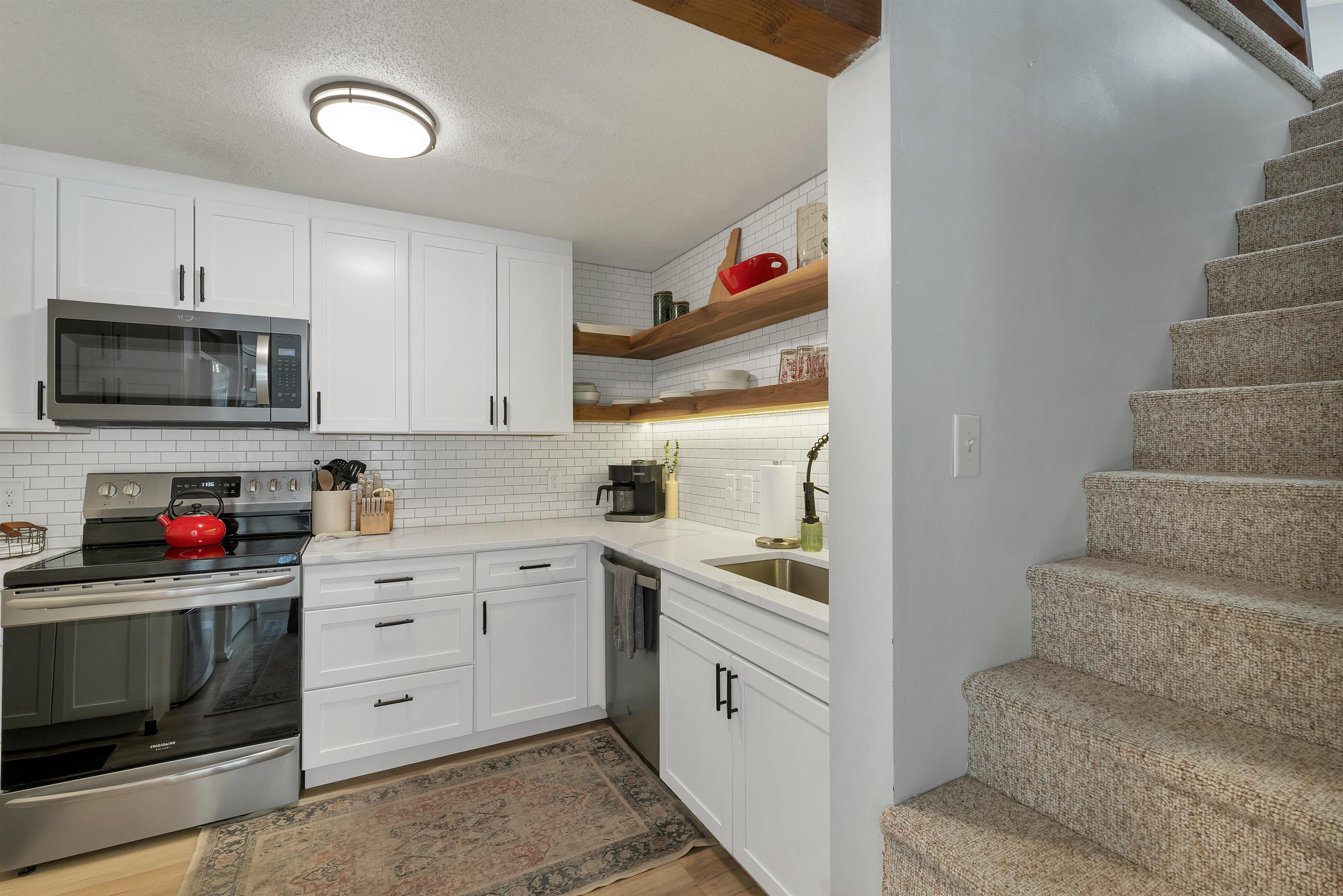 20F Seasons At Attitash Rd, Bartlett, NH 03812