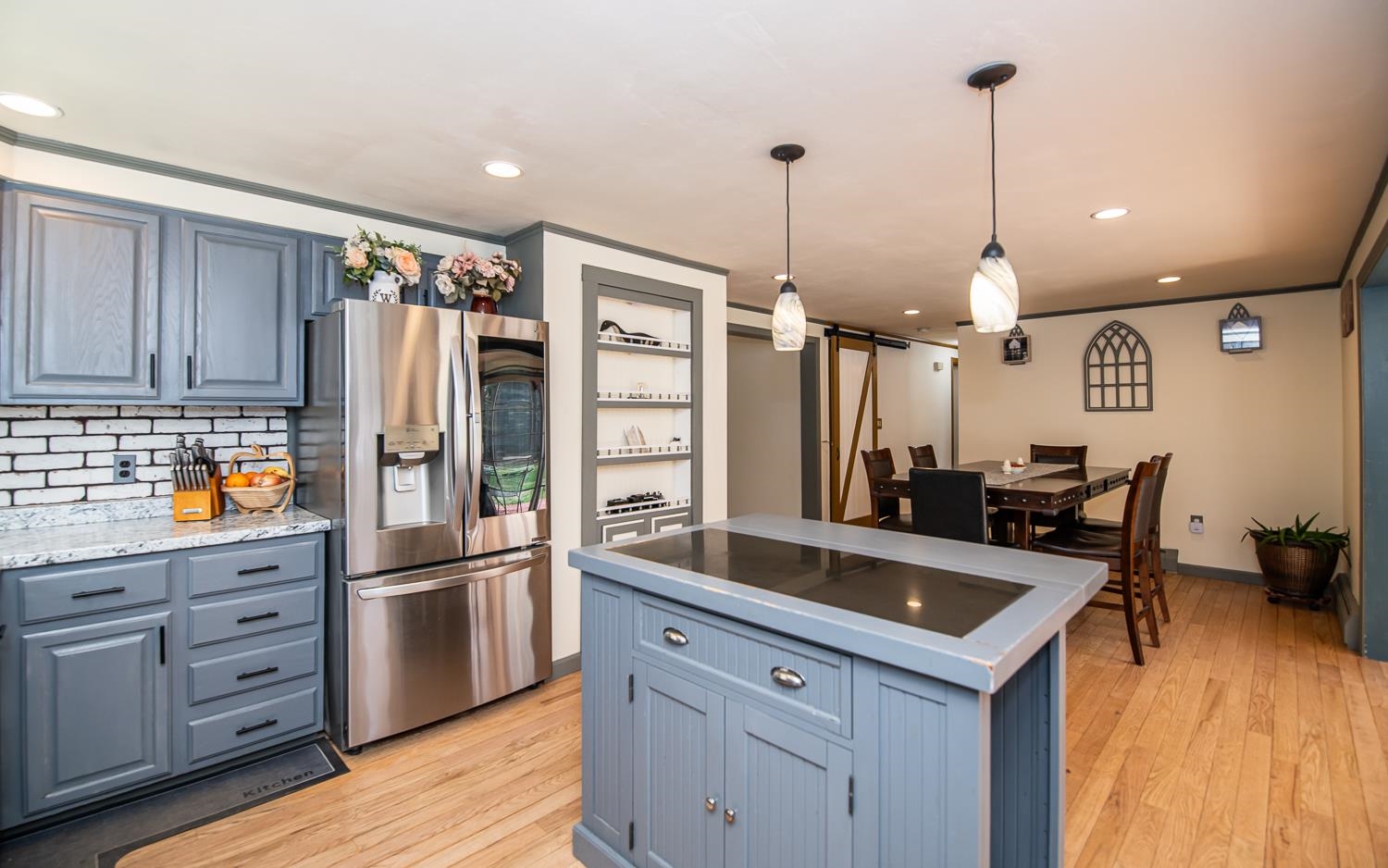 6 Ridge Rd, Deerfield, NH 03037