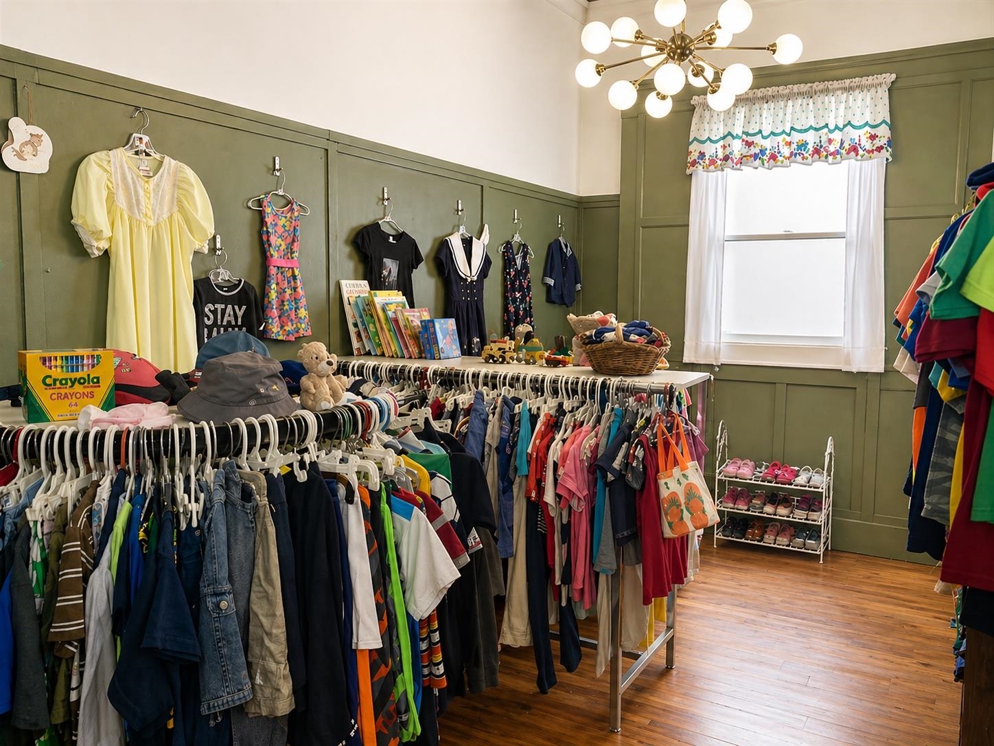 357 Central St, Franklin, NH 03235