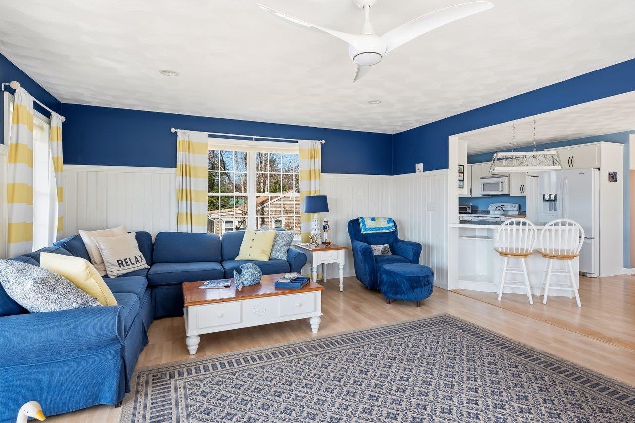 28 Lake Rd, Epsom, NH 03234