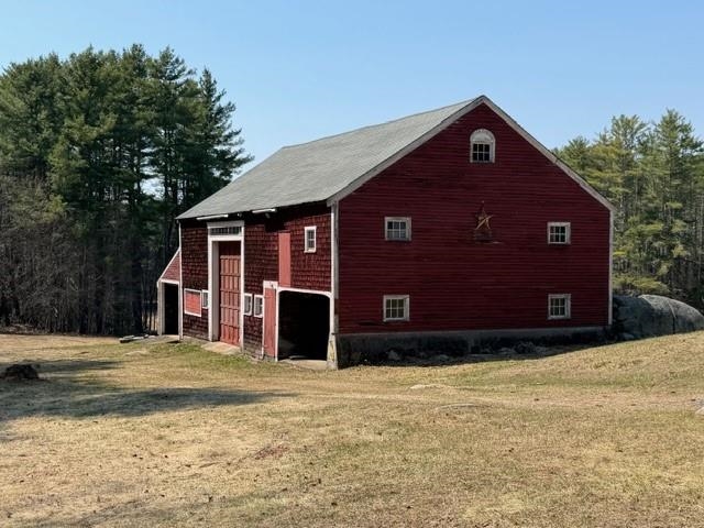117 Ruonala Rd, Milford, NH 03055