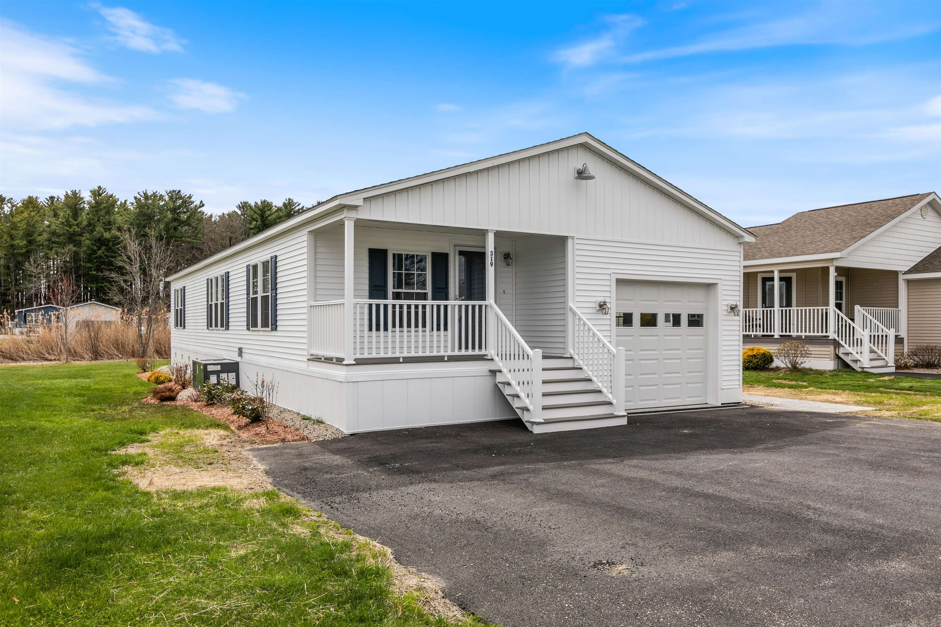 319 Salmon Ave, Portsmouth, NH 03801