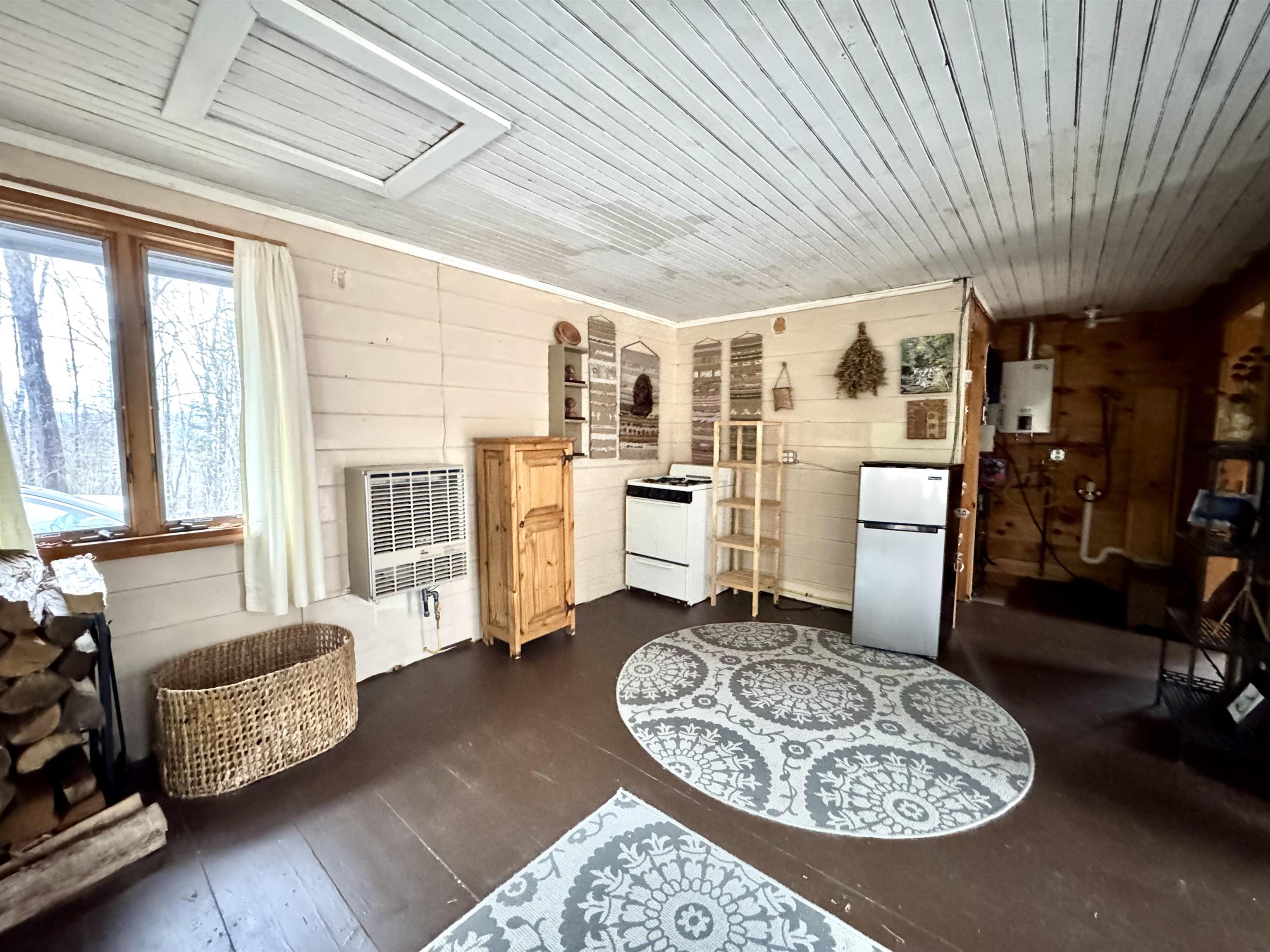 253 Washburn Rd, Columbia, NH 03576