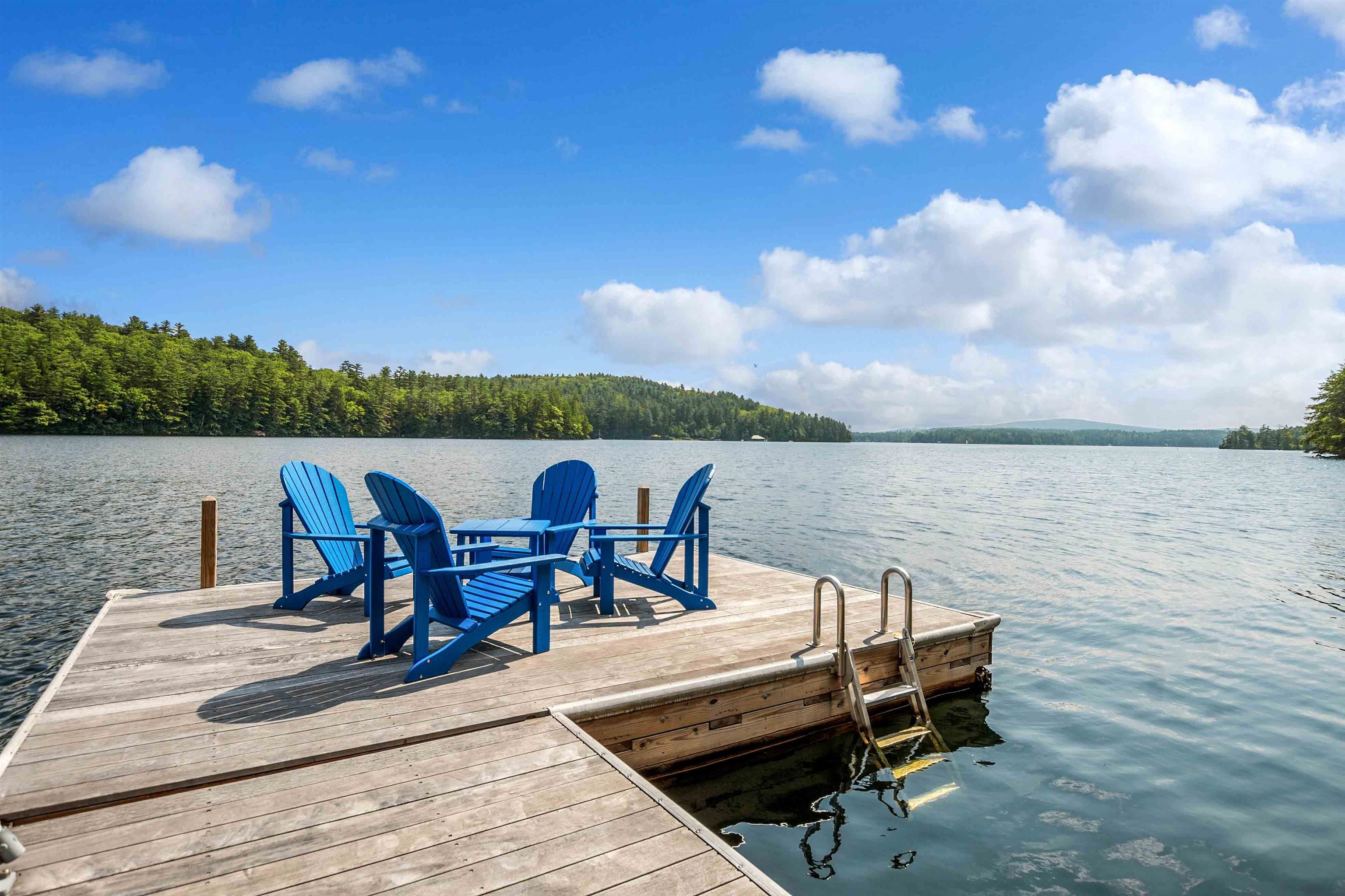 75 Westwood Rd, Sunapee, NH 03782