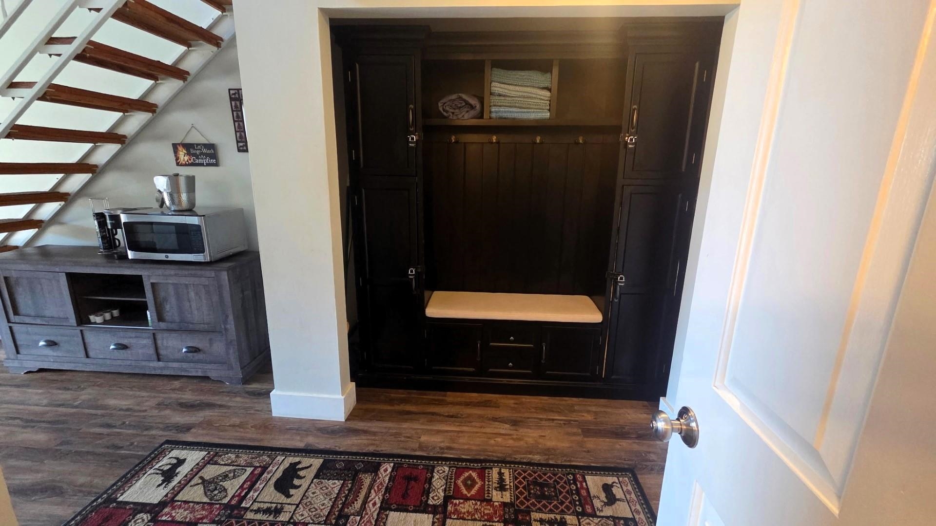 36 Lodge Rd, Lincoln, NH 03251