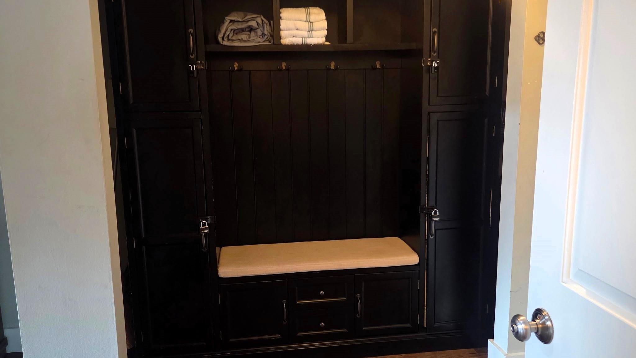 36 Lodge Rd, Lincoln, NH 03251