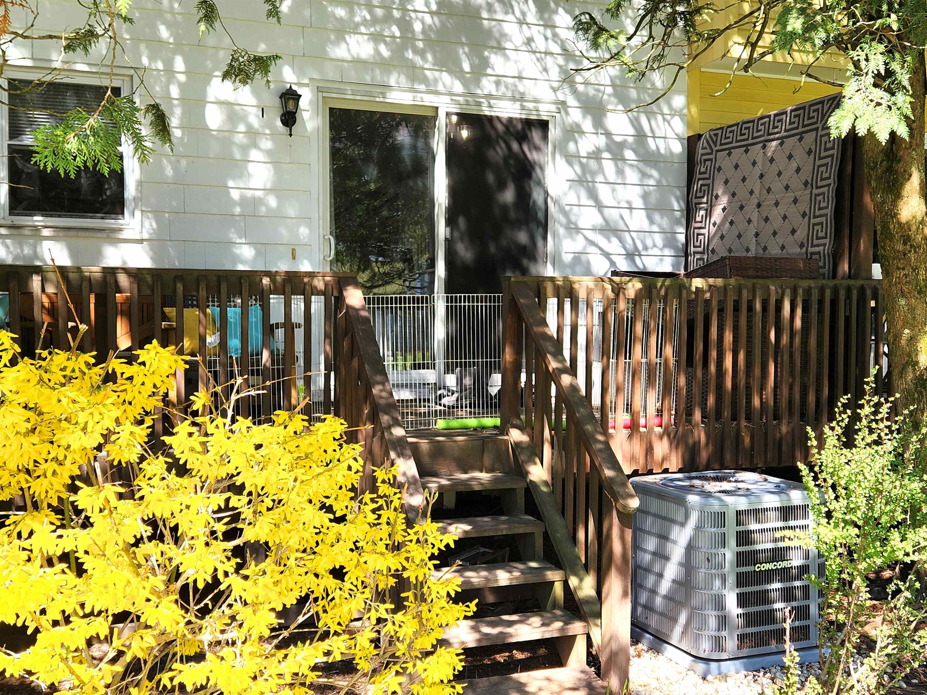 7 Pine Isle Dr #C, Derry, NH 03038