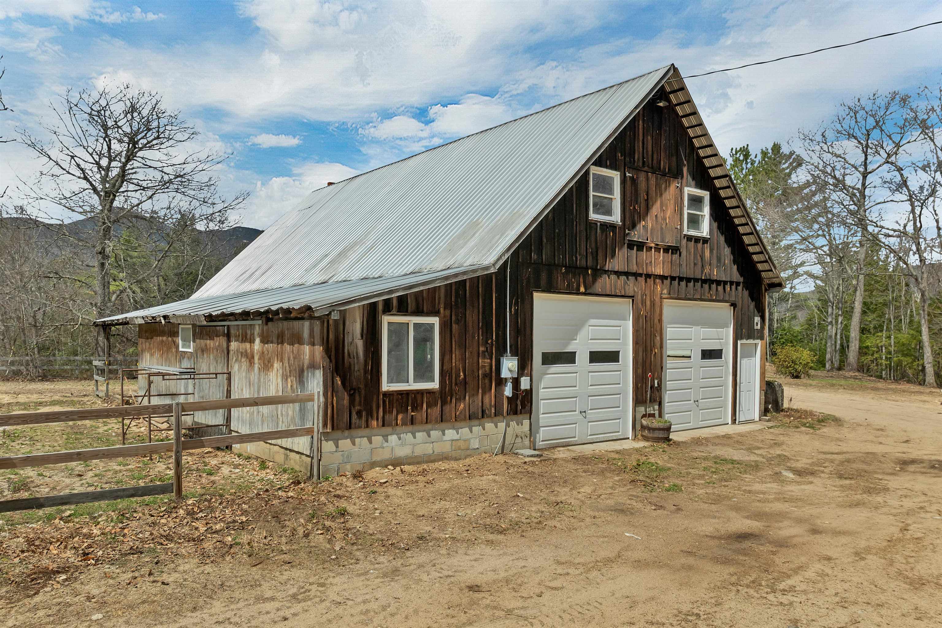 17 Croto Ln, Albany, NH 03818