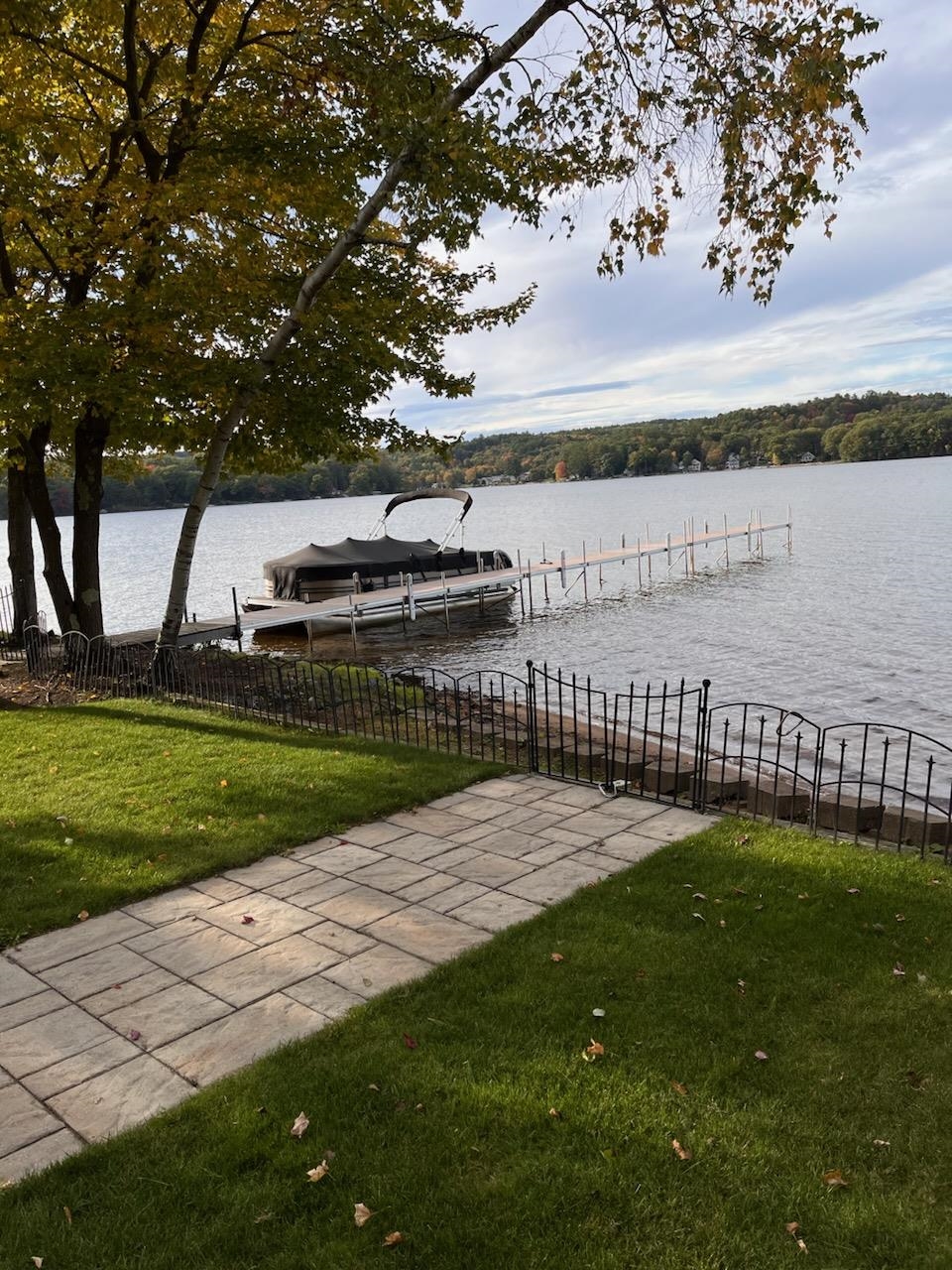 25 Morway Ln, Belmont, NH 03220