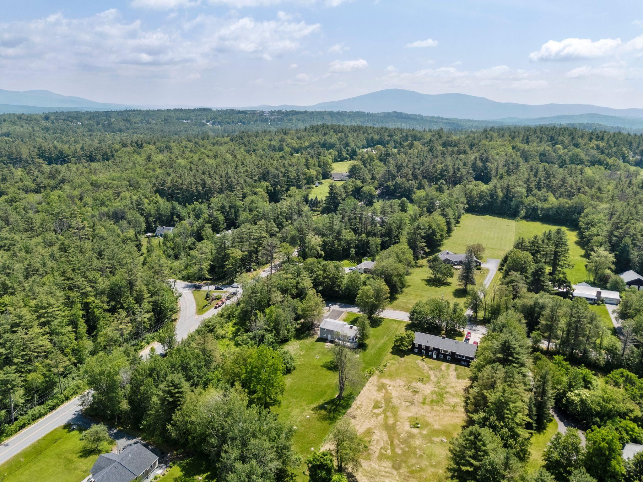 626 County Rd, New London, NH 03257