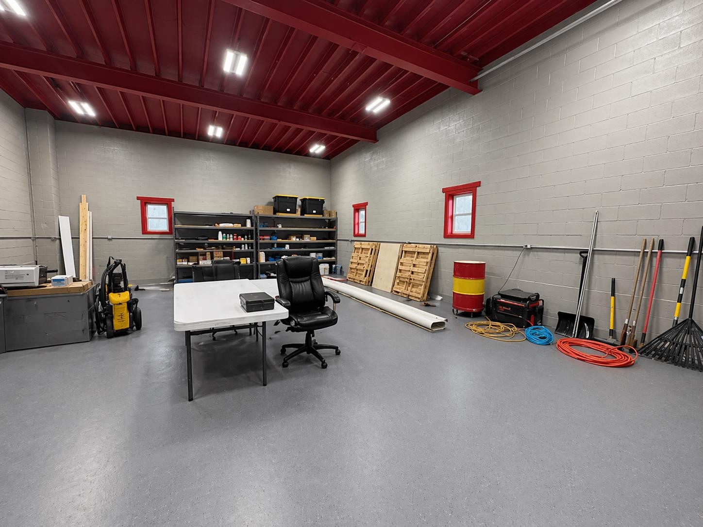 64 Evans St, Gorham, NH 03581