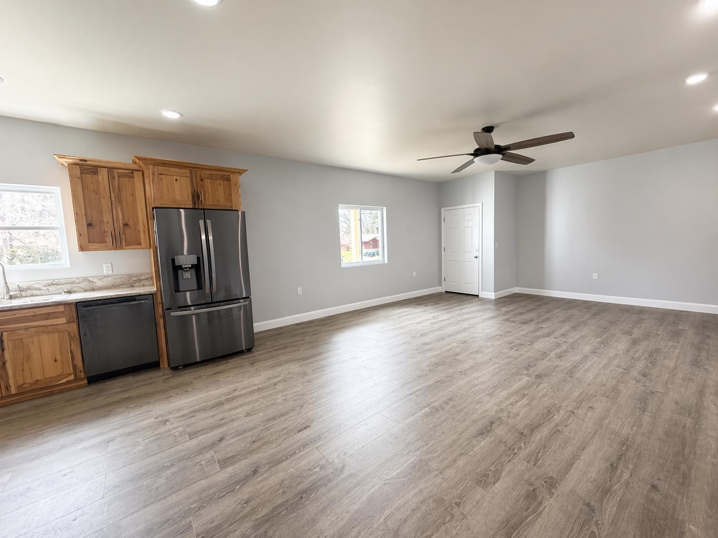 64 Evans St, Gorham, NH 03581