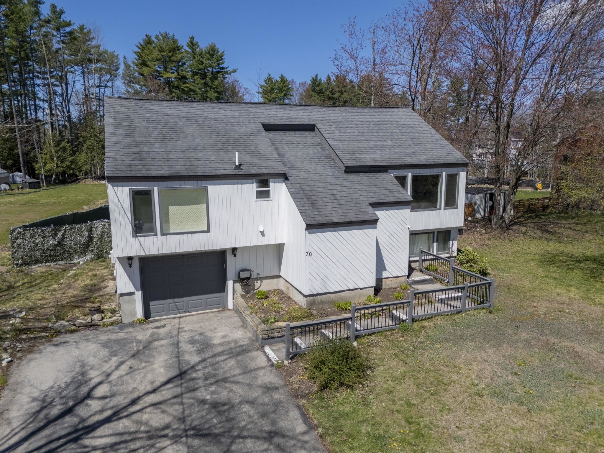 70 Boxwood Cir, Milford, NH 03055