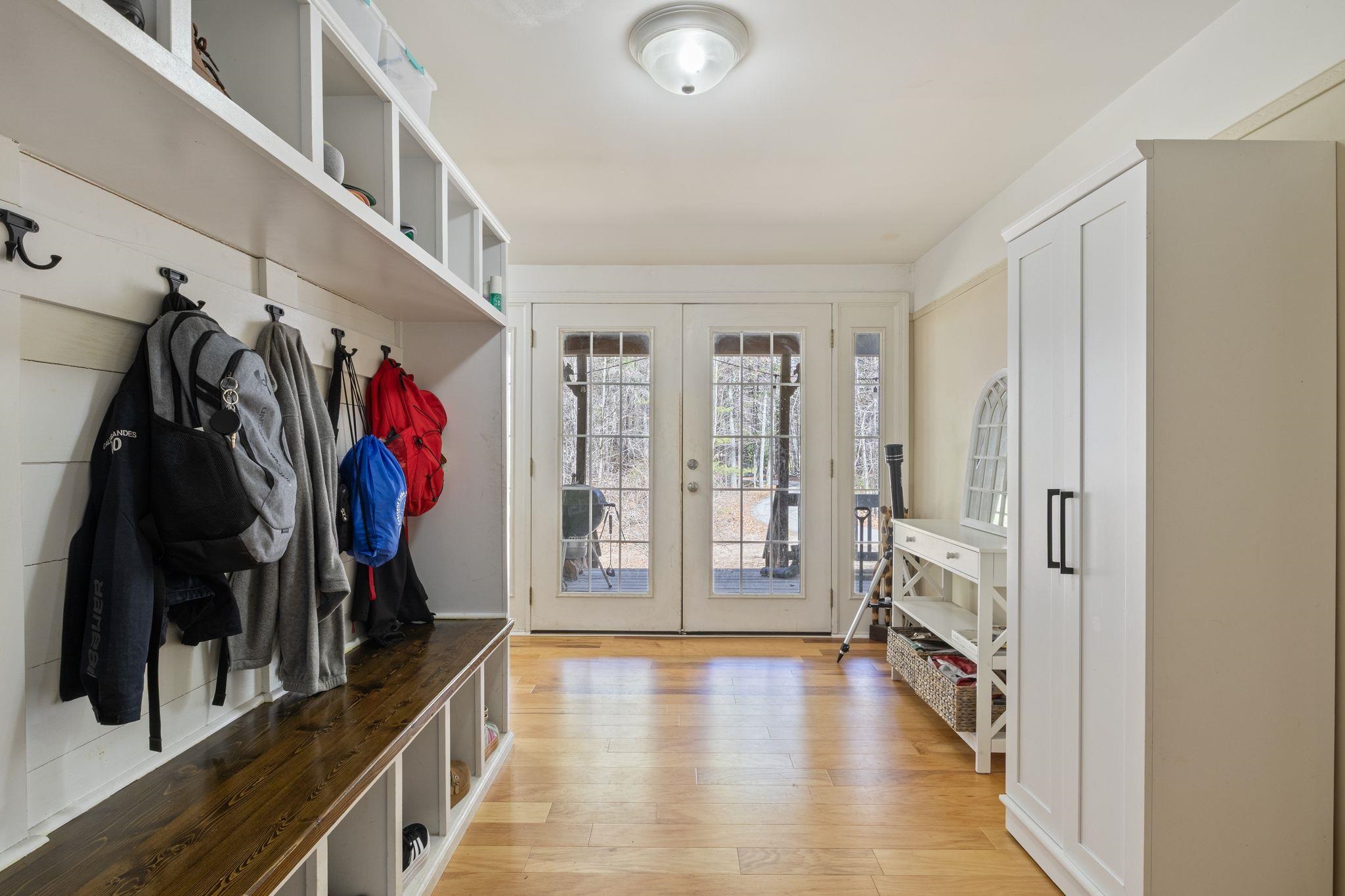 41 Friar Tuck Way, Wolfeboro, NH 03894