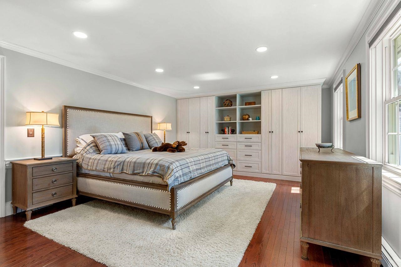 75 Birkdale Rd, Bedford, NH 03110