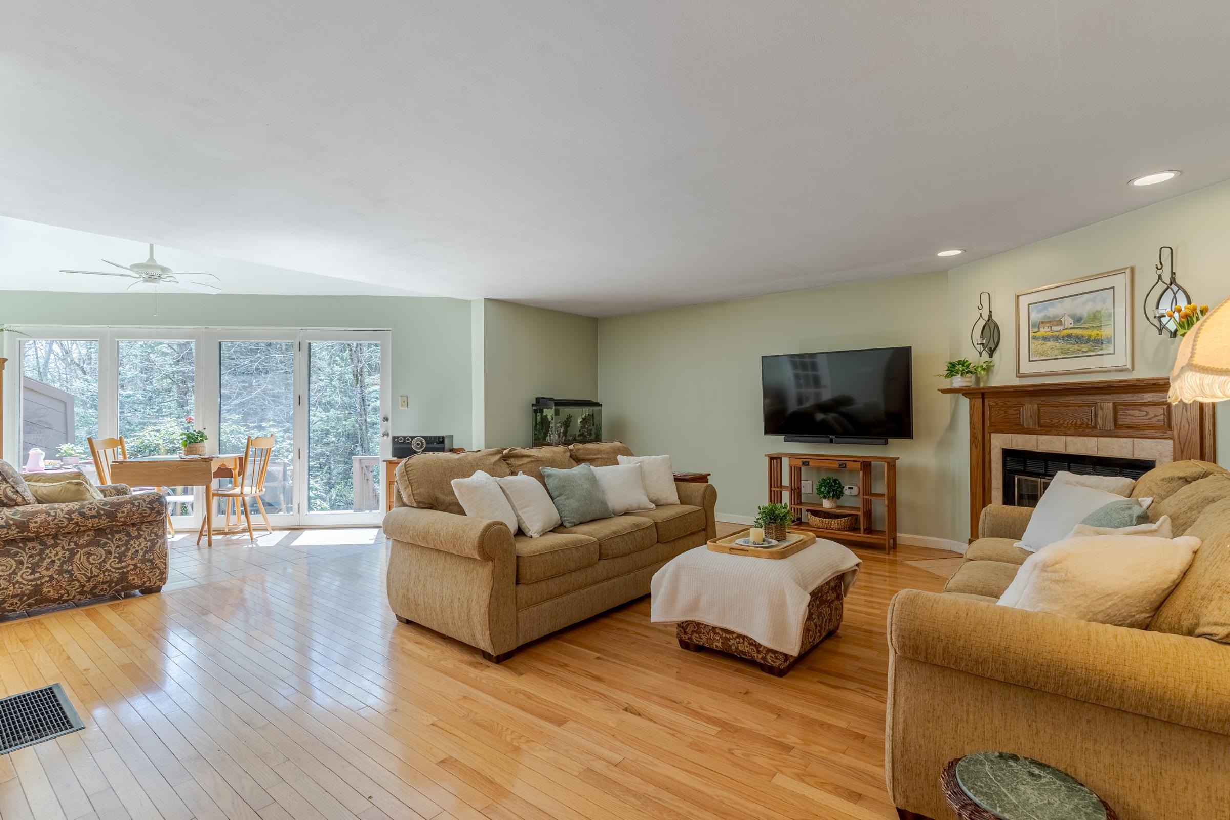 153 Coffin Rd #23, Epping, NH 03042