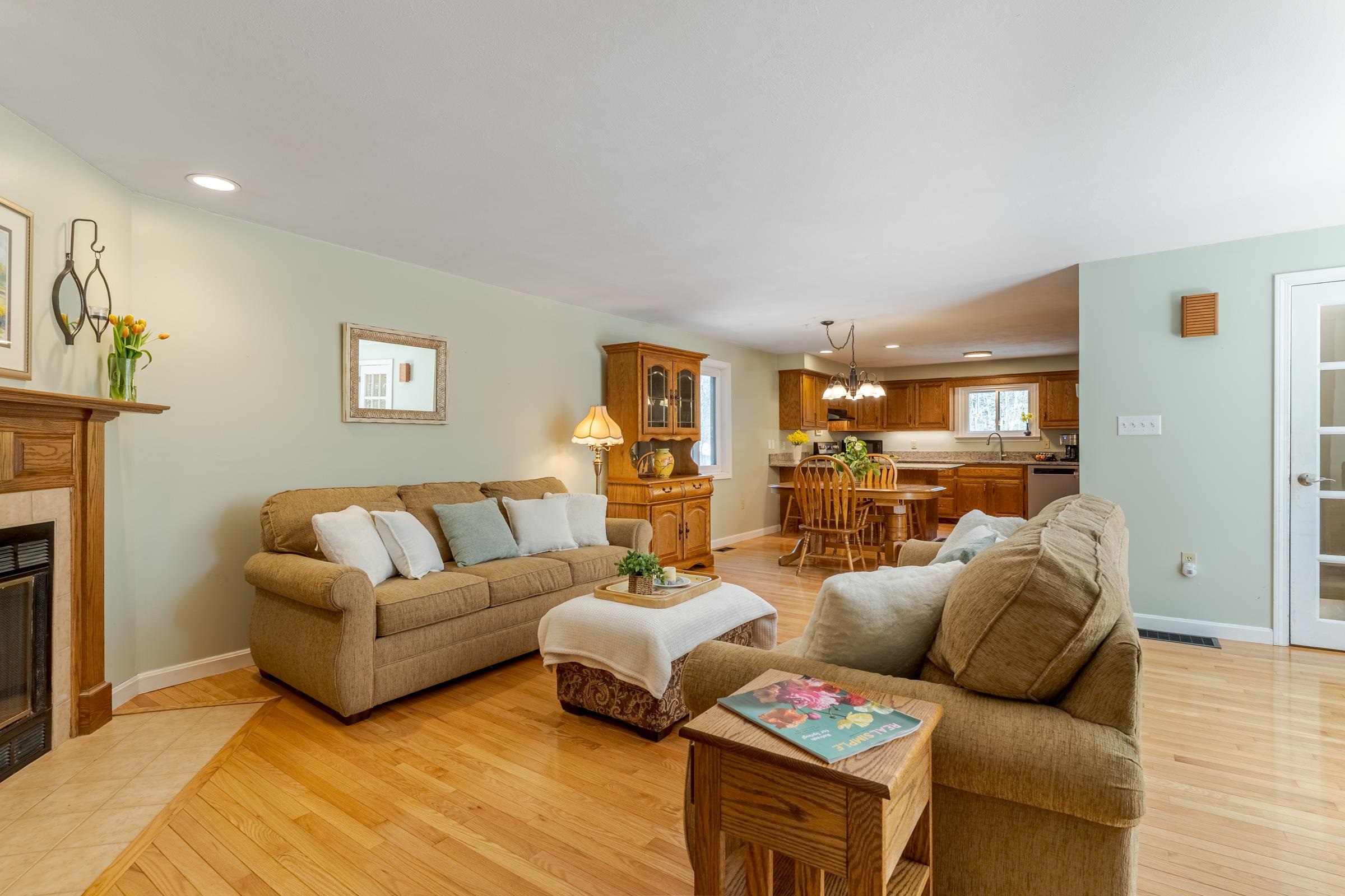 153 Coffin Rd, Epping, NH 03042