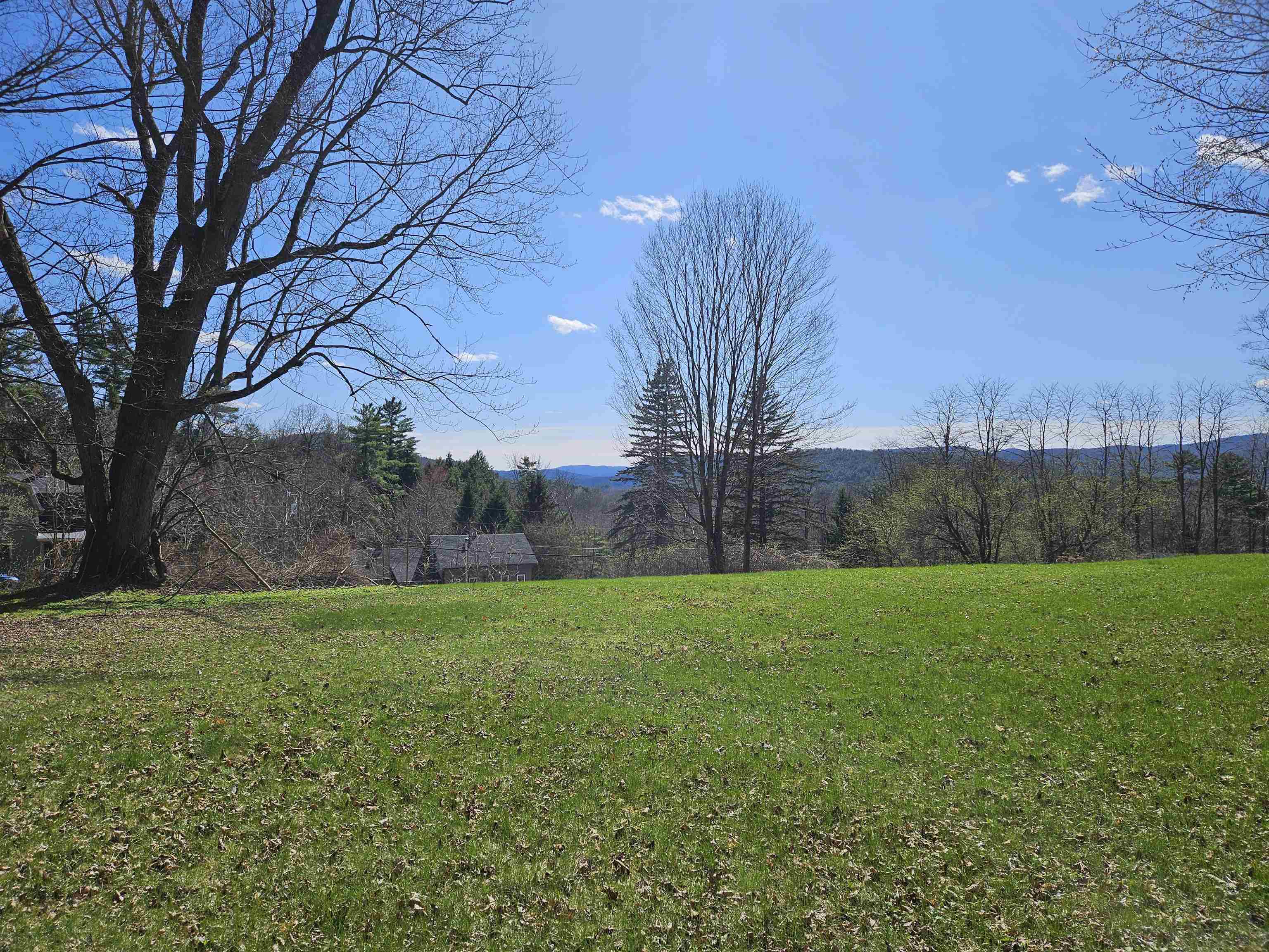 159 Route 25 , Piermont, NH 03779