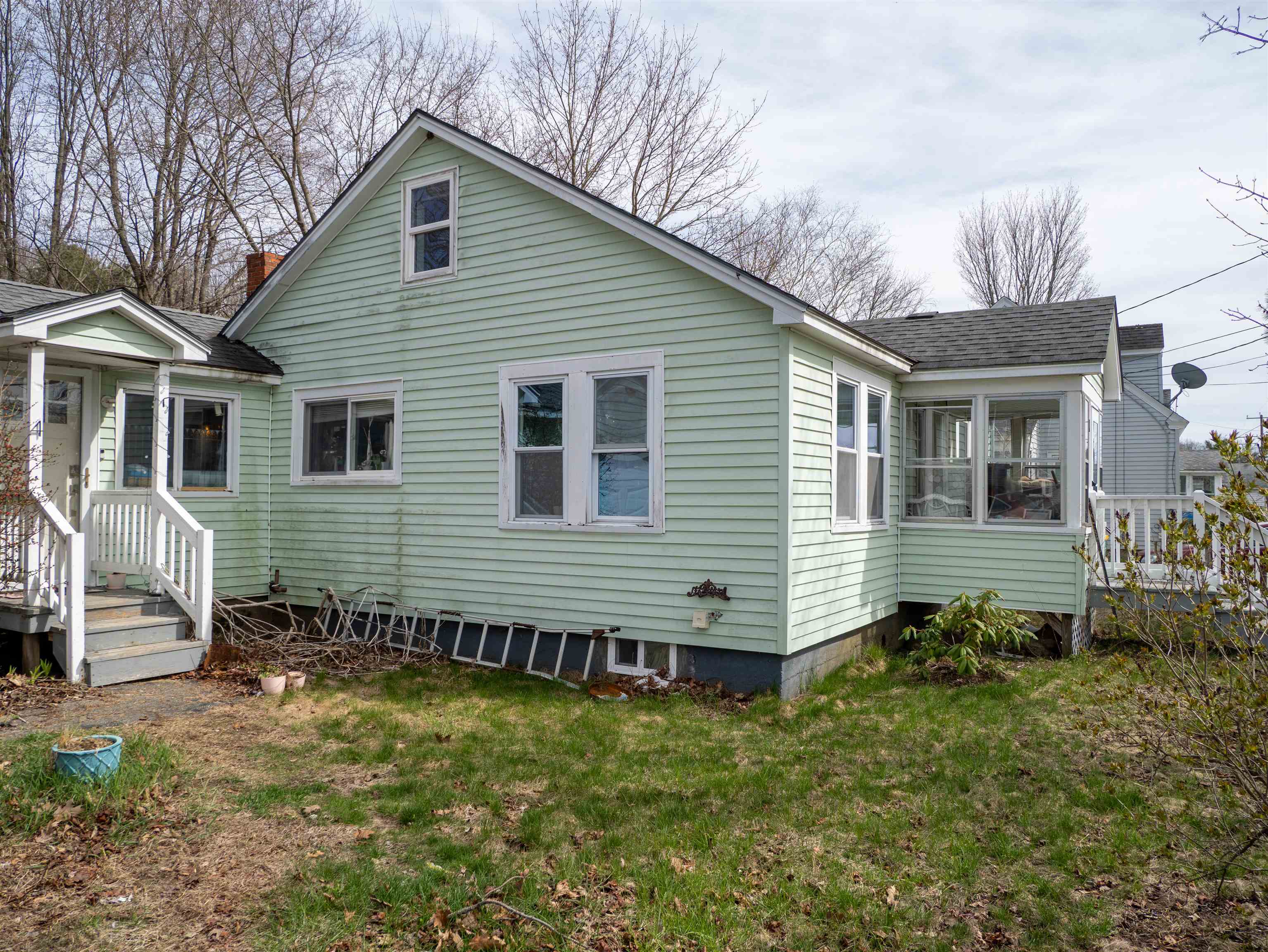 4 Old Dover Rd, Rochester, NH 03867
