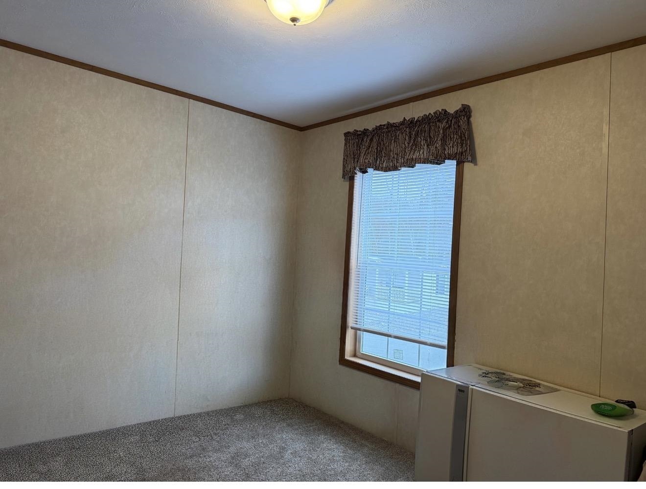 19 Atlas Pl, Derry, NH 03038