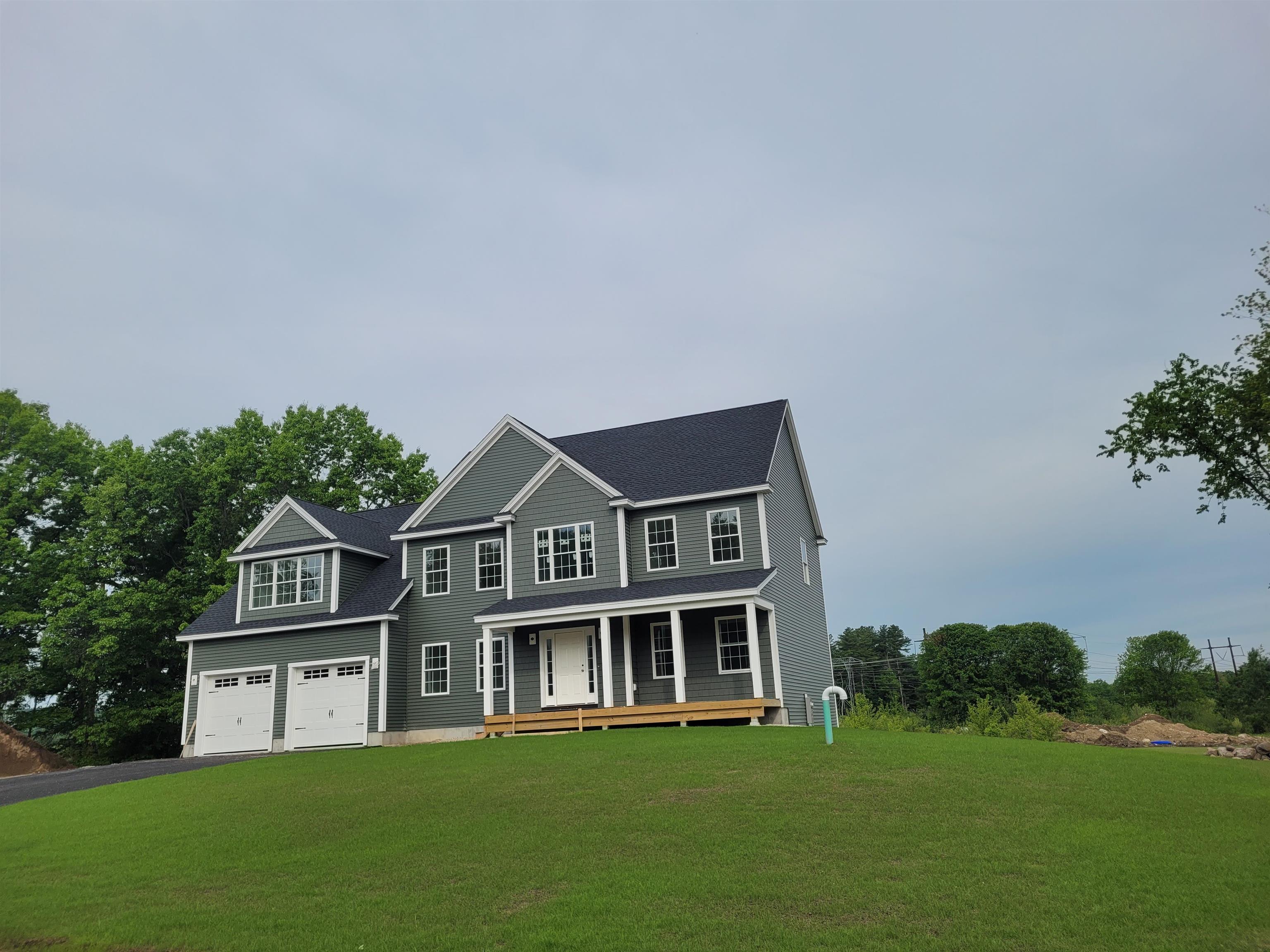 10 Haystack Cir #9-94-11, Pelham, NH 03076