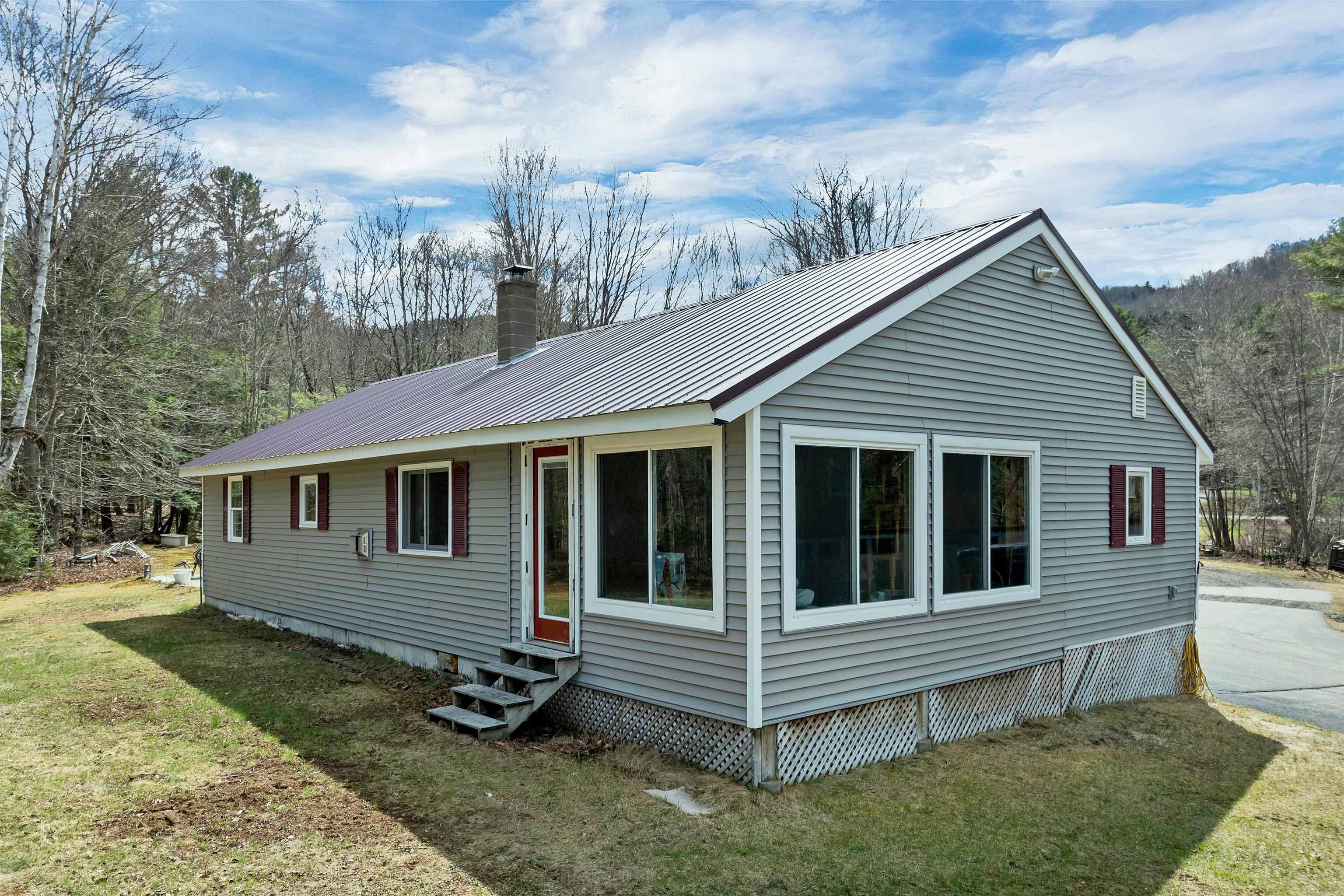 547 Texas Hill Rd, Plymouth, NH 03264