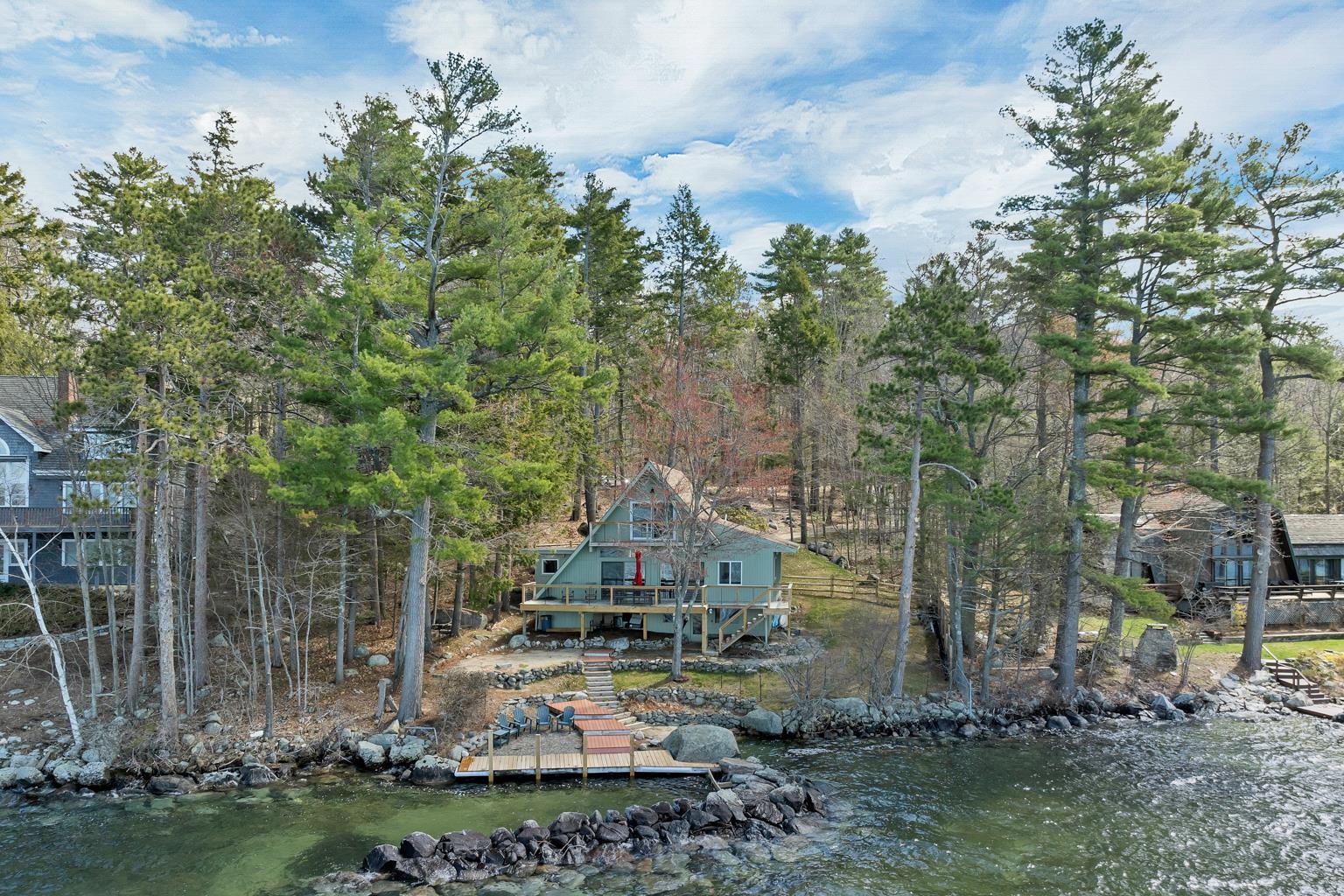 44 Eaglemere Rd, Tuftonboro, NH 03853