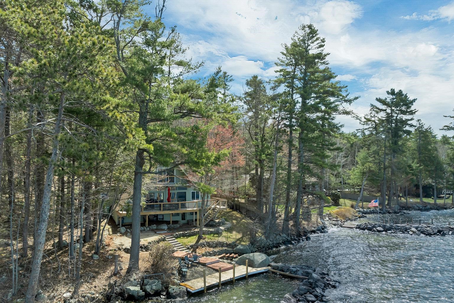 44 Eaglemere Rd, Tuftonboro, NH 03853