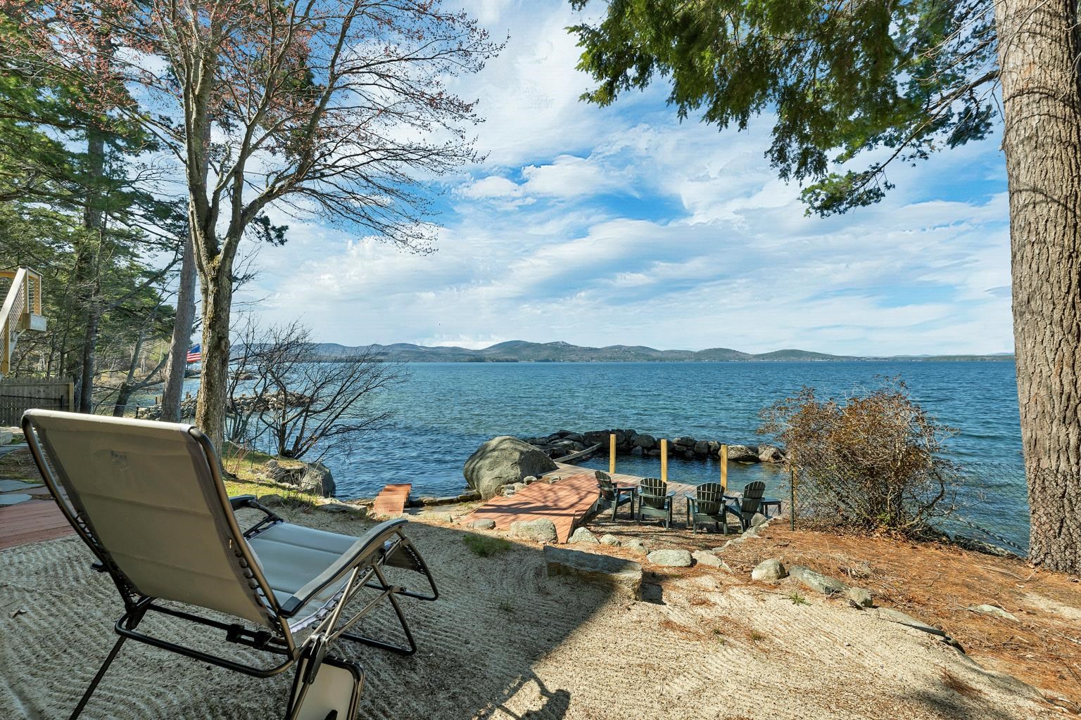 44 Eaglemere Rd, Tuftonboro, NH 03853