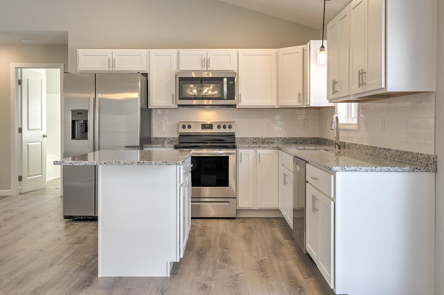 6 Ashley Ave, Hinsdale, NH 03451