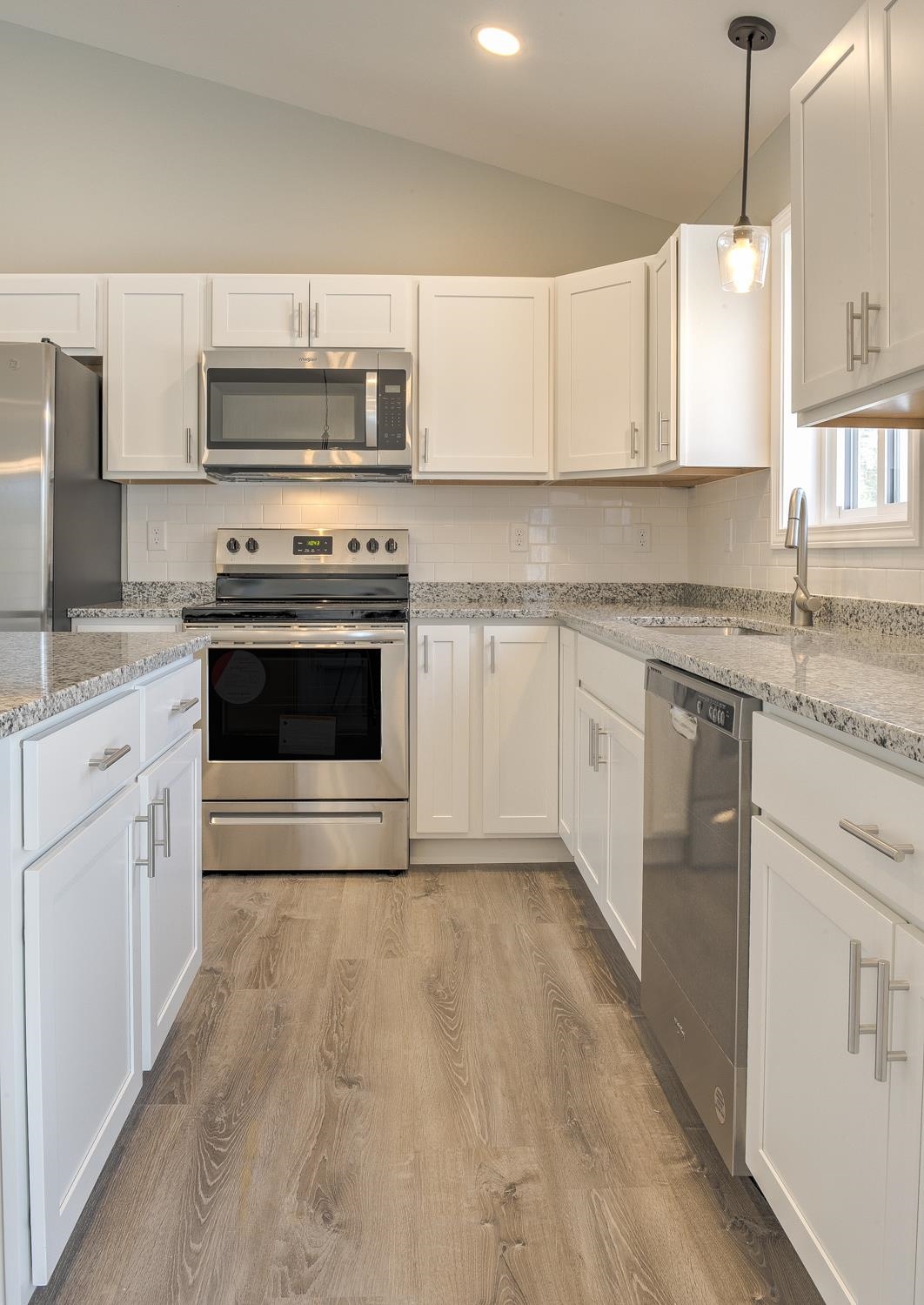 6 Ashley Ave, Hinsdale, NH 03451