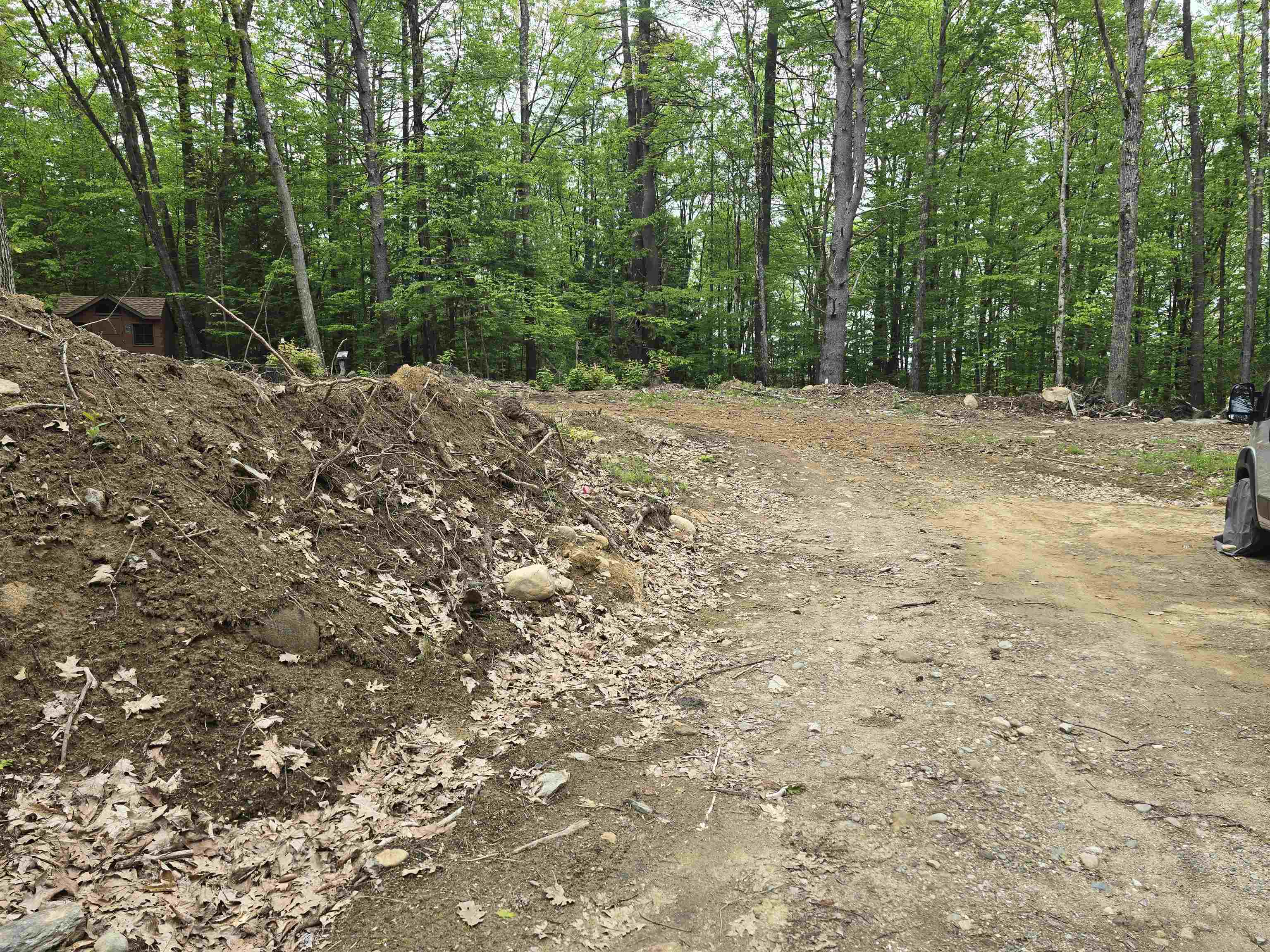 693 Hill Rd, Franklin, NH 03235